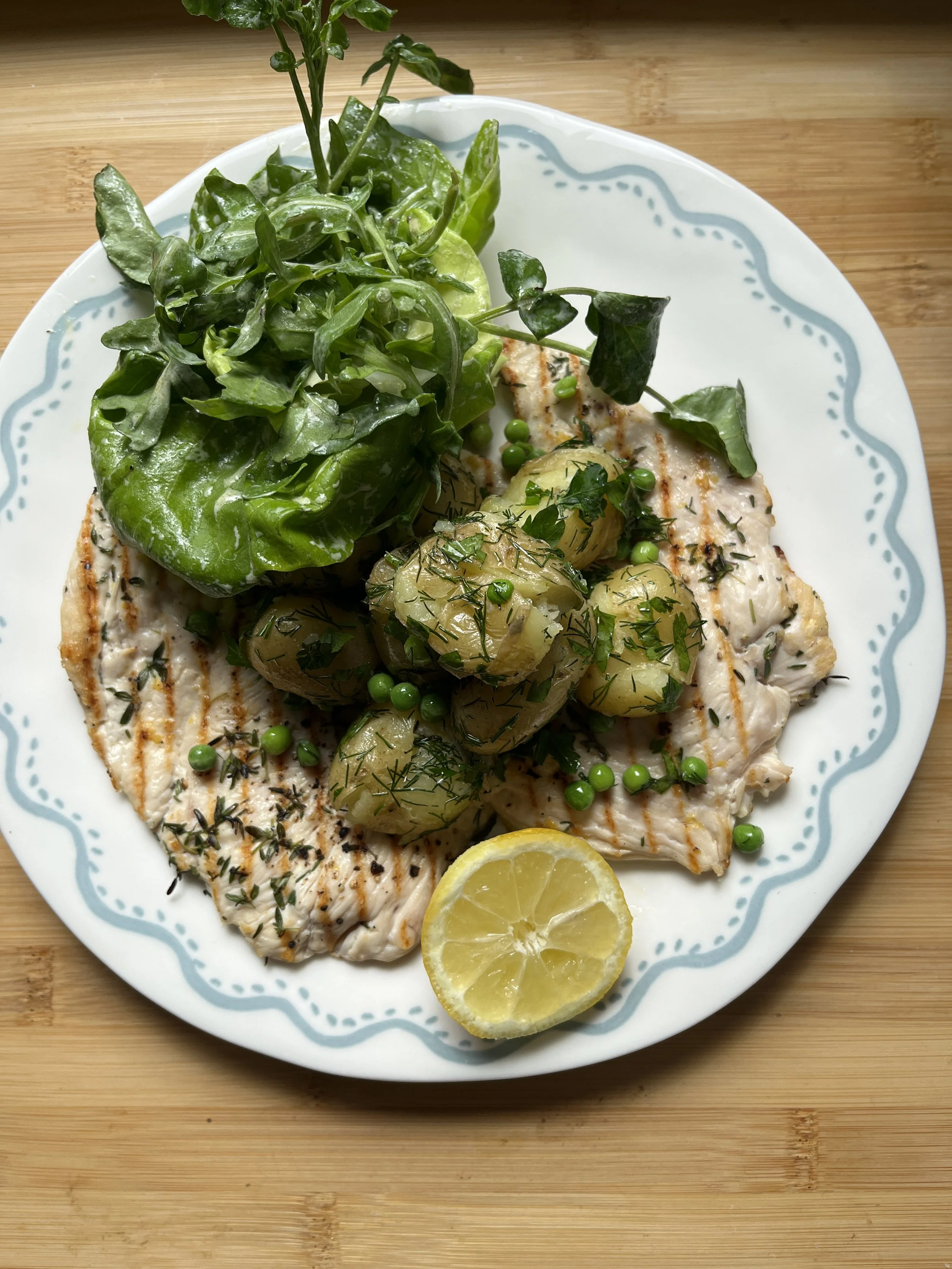 Grilled chicken with herb-crushed potatoes &amp; creamy lettuce salad