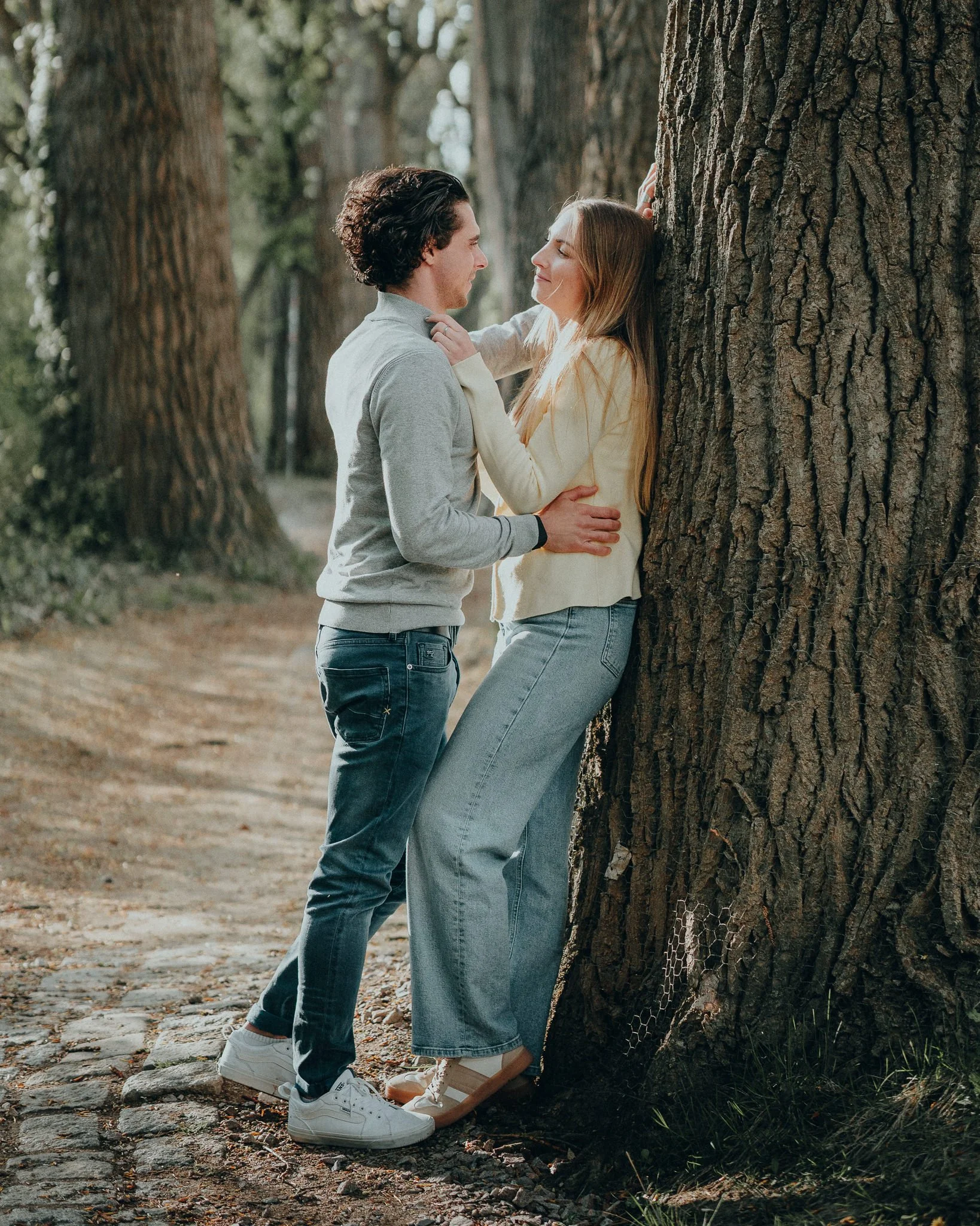 portraitmaxi-Outdoor-Coupleshooting-20.jpg