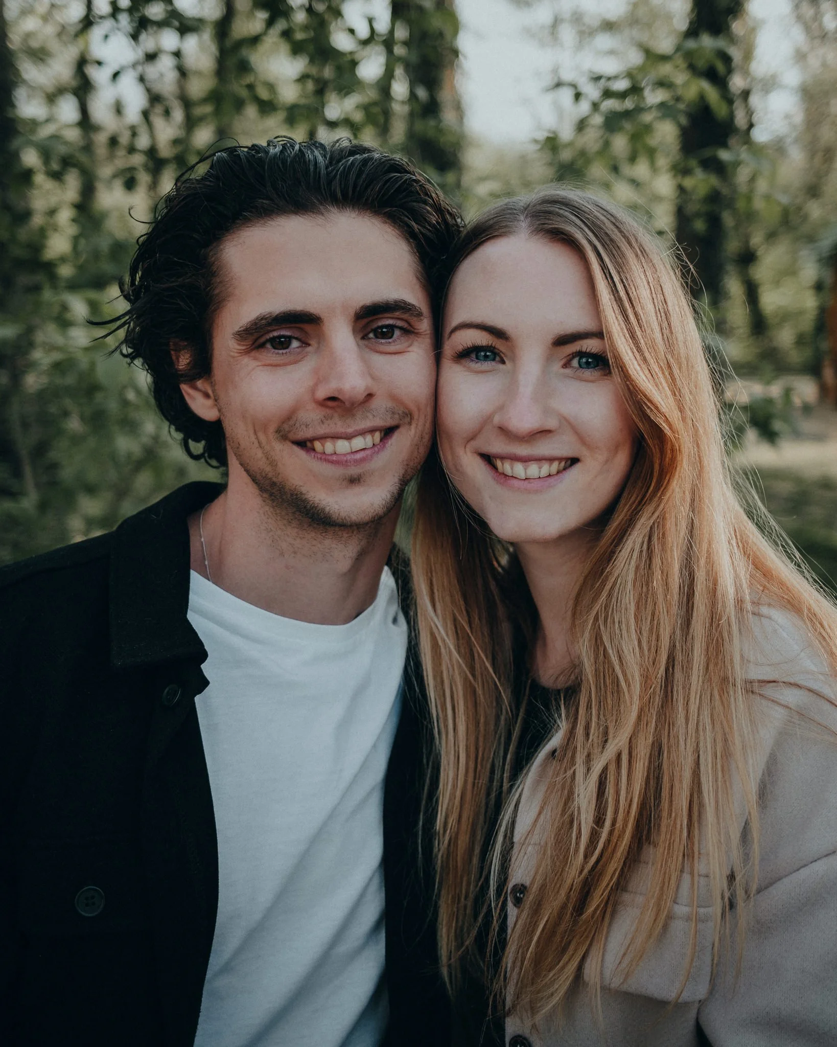 portraitmaxi-Outdoor-Coupleshooting-36.jpg