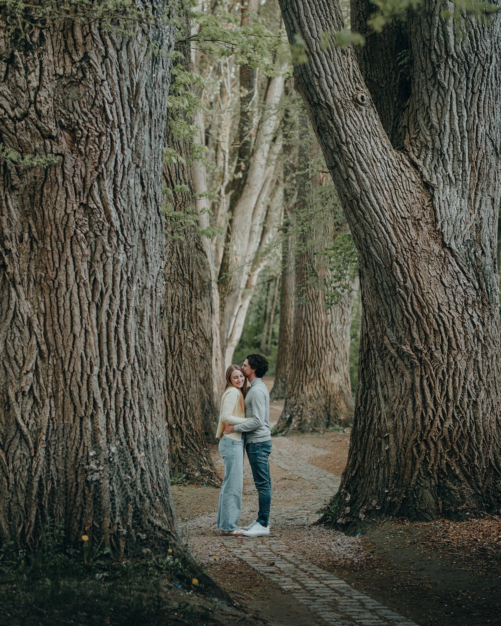 portraitmaxi-Outdoor-Coupleshooting-02.jpg