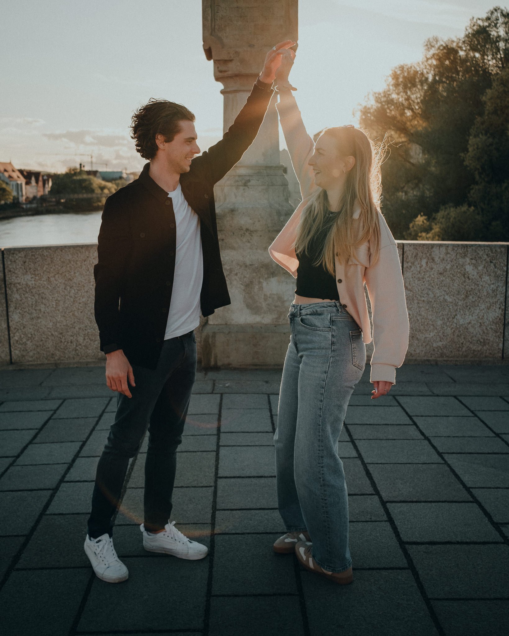 portraitmaxi-Outdoor-Coupleshooting-60.jpg