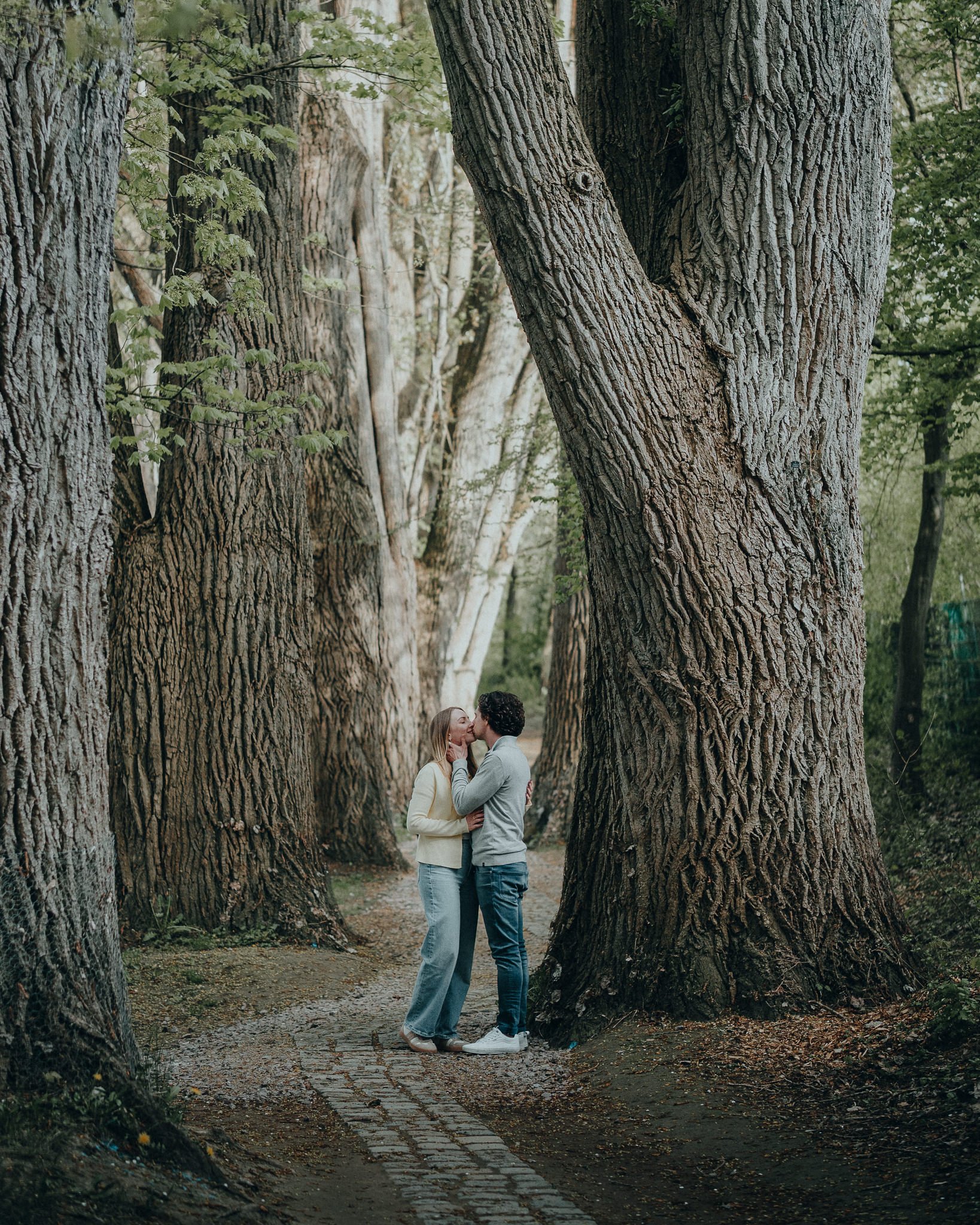 portraitmaxi-Outdoor-Coupleshooting-01.jpg