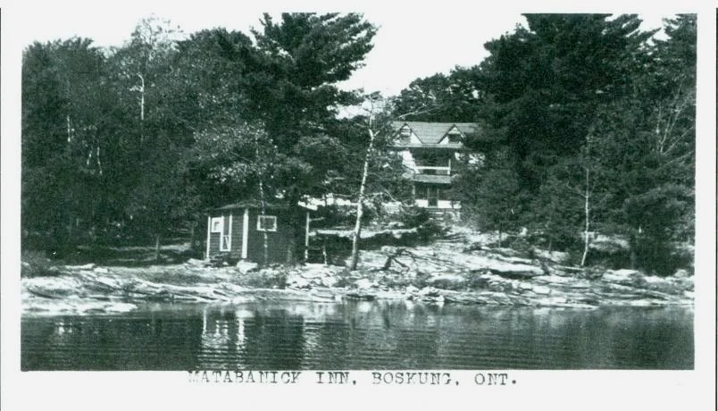 Matabanick Inn, Boskung, Ont. The Inn was a veteran resort in this 1939 view. Source: HALIBURTON Memories of Past Years by Michael Barns, Haliburton Forest & Wild Life Reserve Press 2003