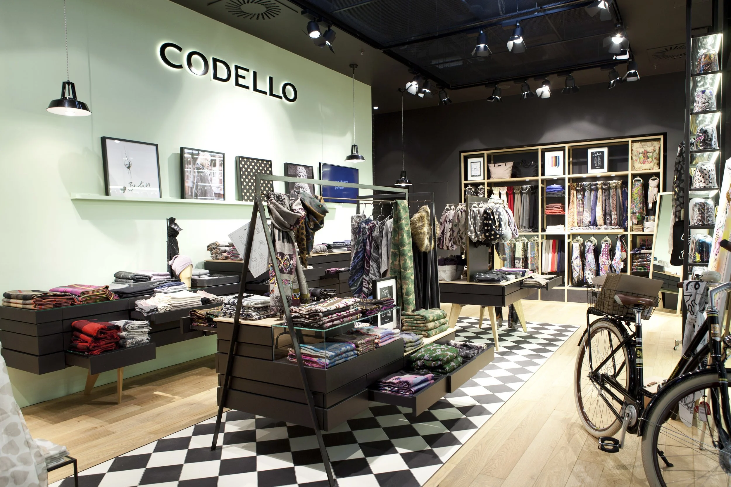 Der Innenraum des Codello Headquarters wurde von BAND Architektur entworfen.
