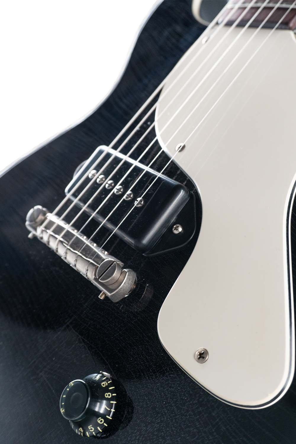 Macon Jr DC - 31408 - Grained Black_0002_DSC01383.jpg