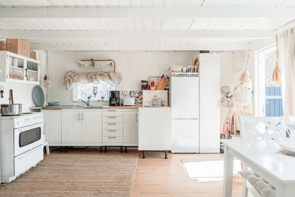 kolonistuga-4-till-salu-fredriksdal-vastra-hbg-interior.jpg