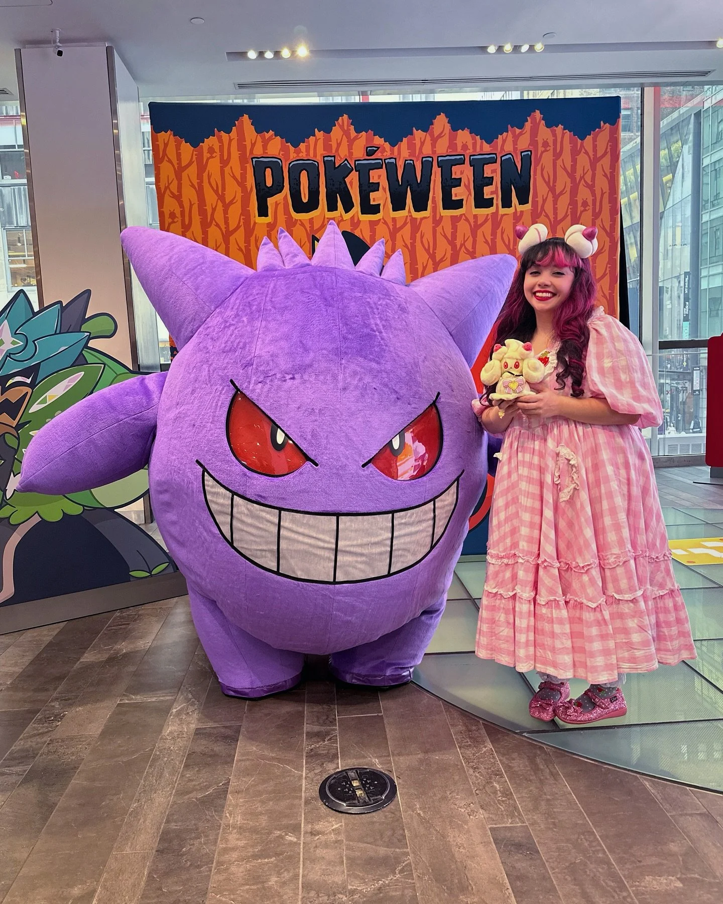 Some throwback Pok&eacute;ween pictures from the previous two years! Excited to attend the celebration at @nintendostoreus again tomorrow 🦇👻🎃 

♡

♡

♡

#pokemon #ポケモン #pokeween #nintendonyc #halloween #pokemoncosplay #pokemoncostume #nyc #pokemon