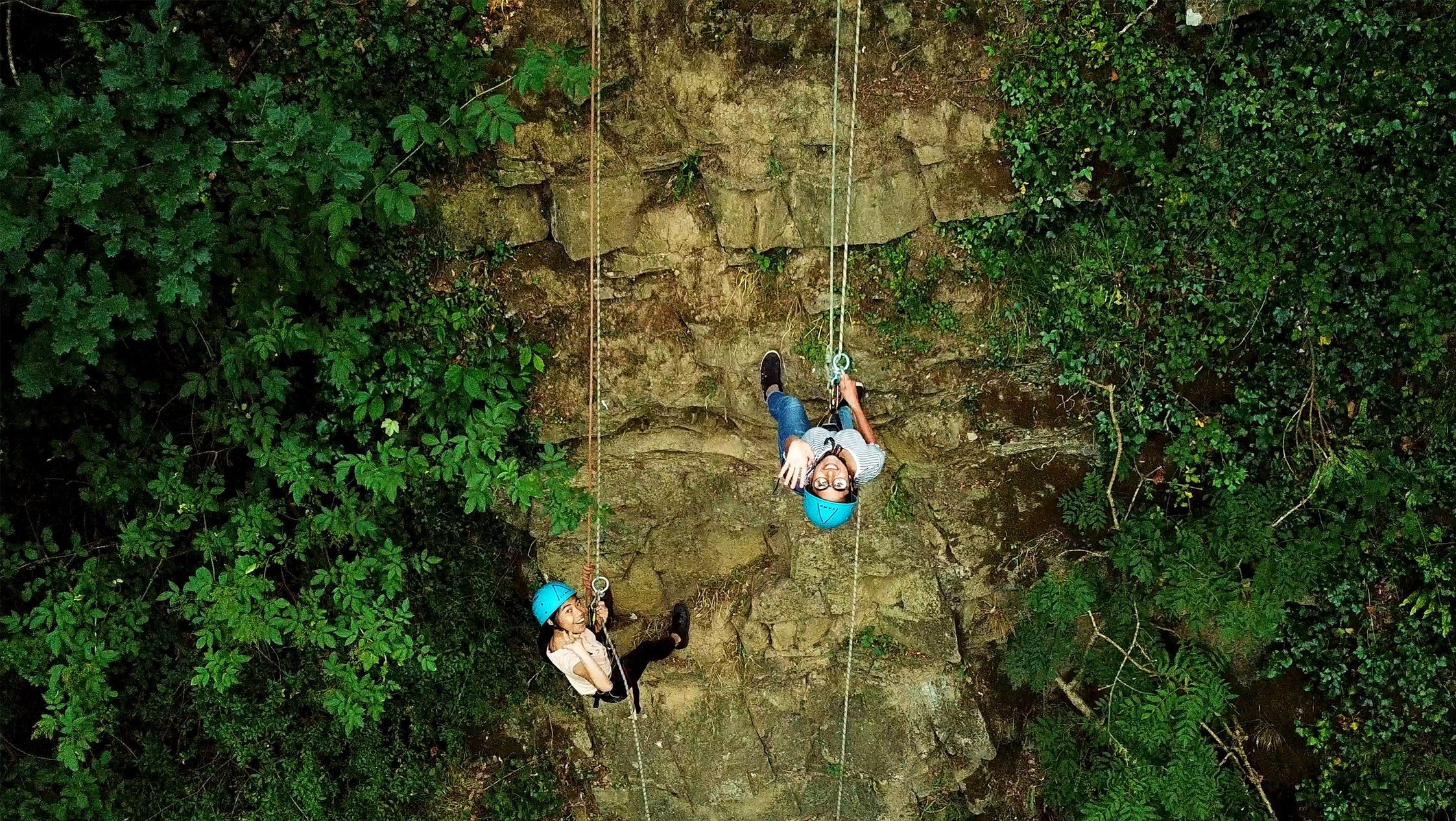 abseil+girls+smiling+%281%29+%281%29.jpg
