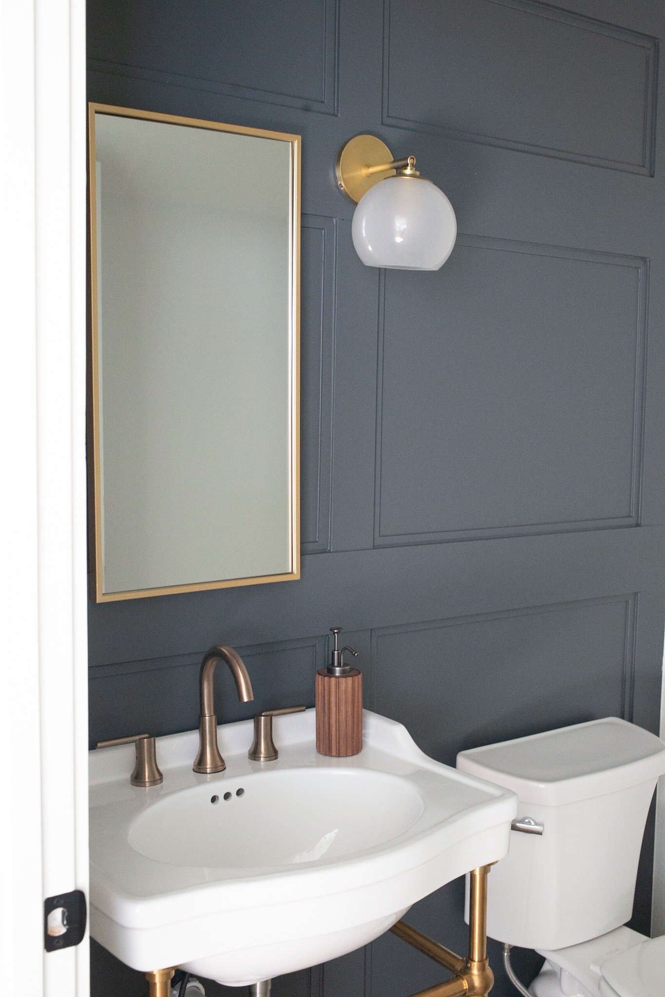 Main House - Powder Bath.jpg