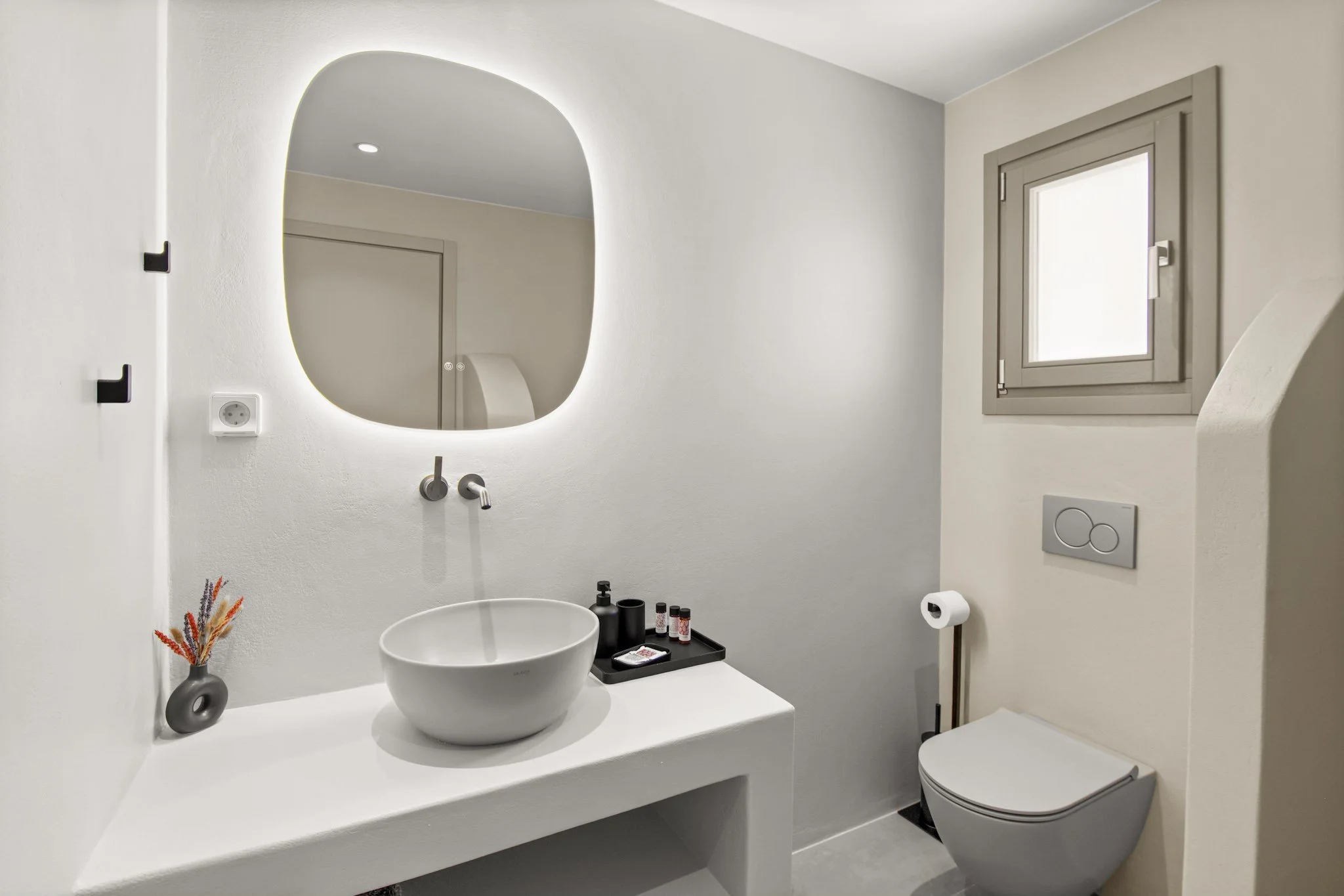 Bath_Bed 3_4 Bedroom House_1.1_upper floor.jpg