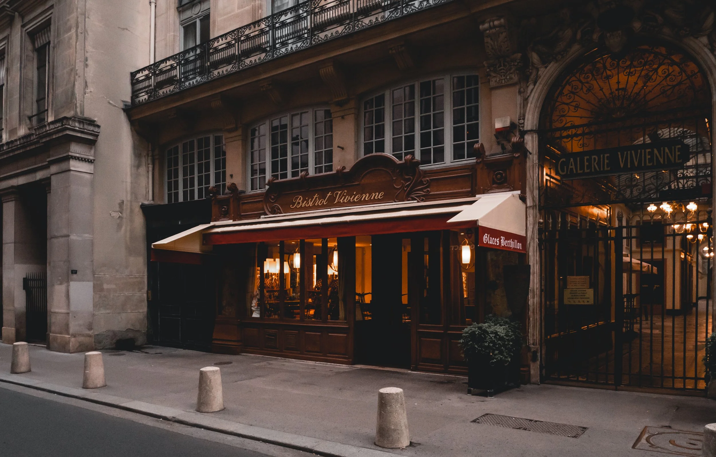 Réveil à la Galerie Vivienne
