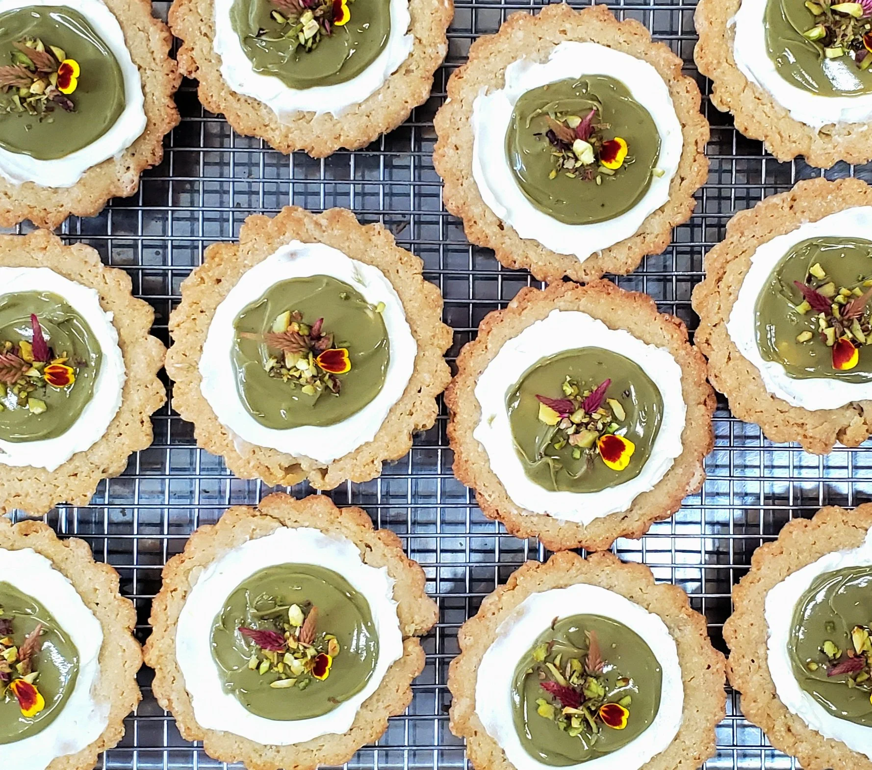 pistachiotarts.jpg