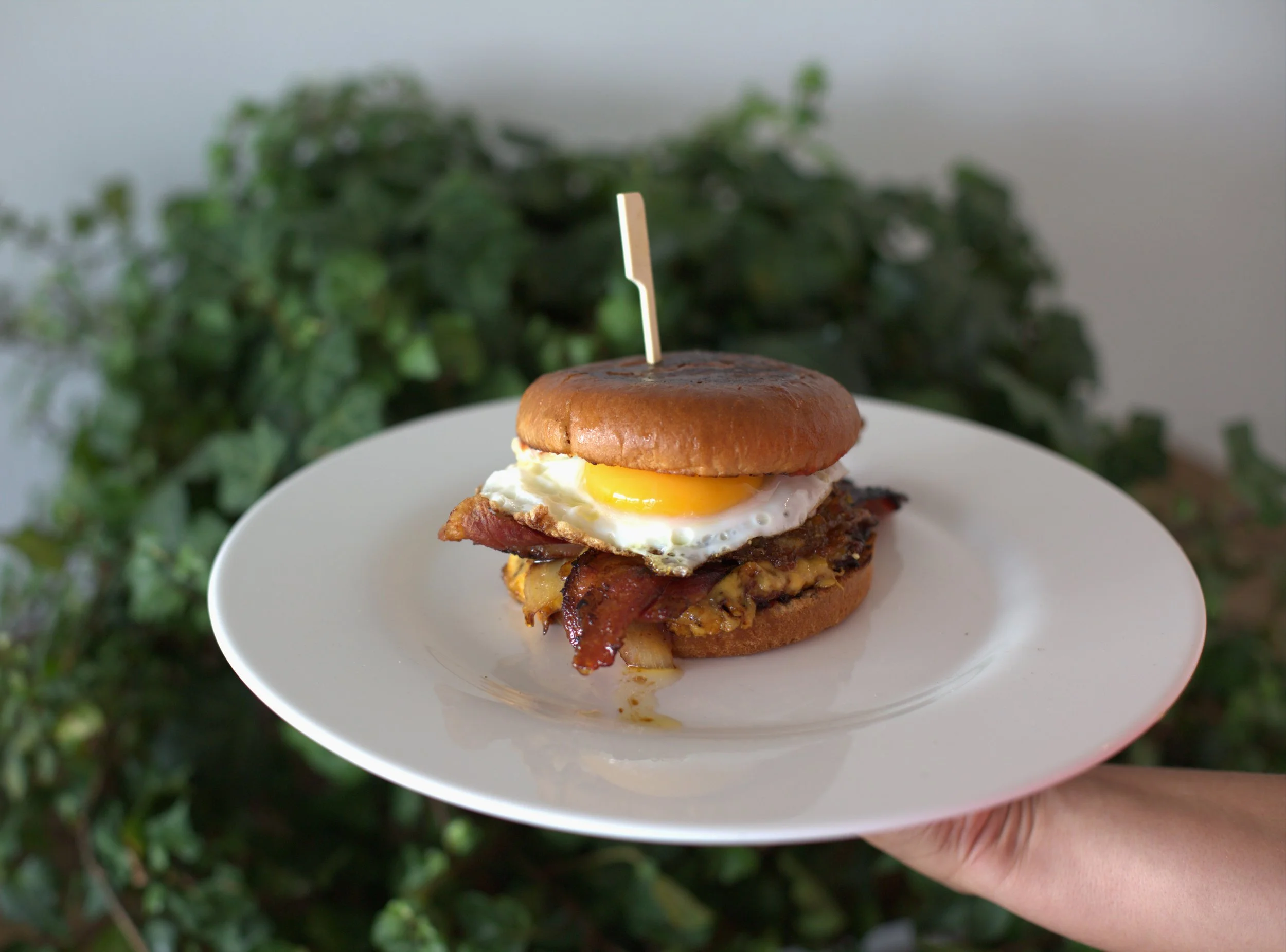 Brekky burger.jpg
