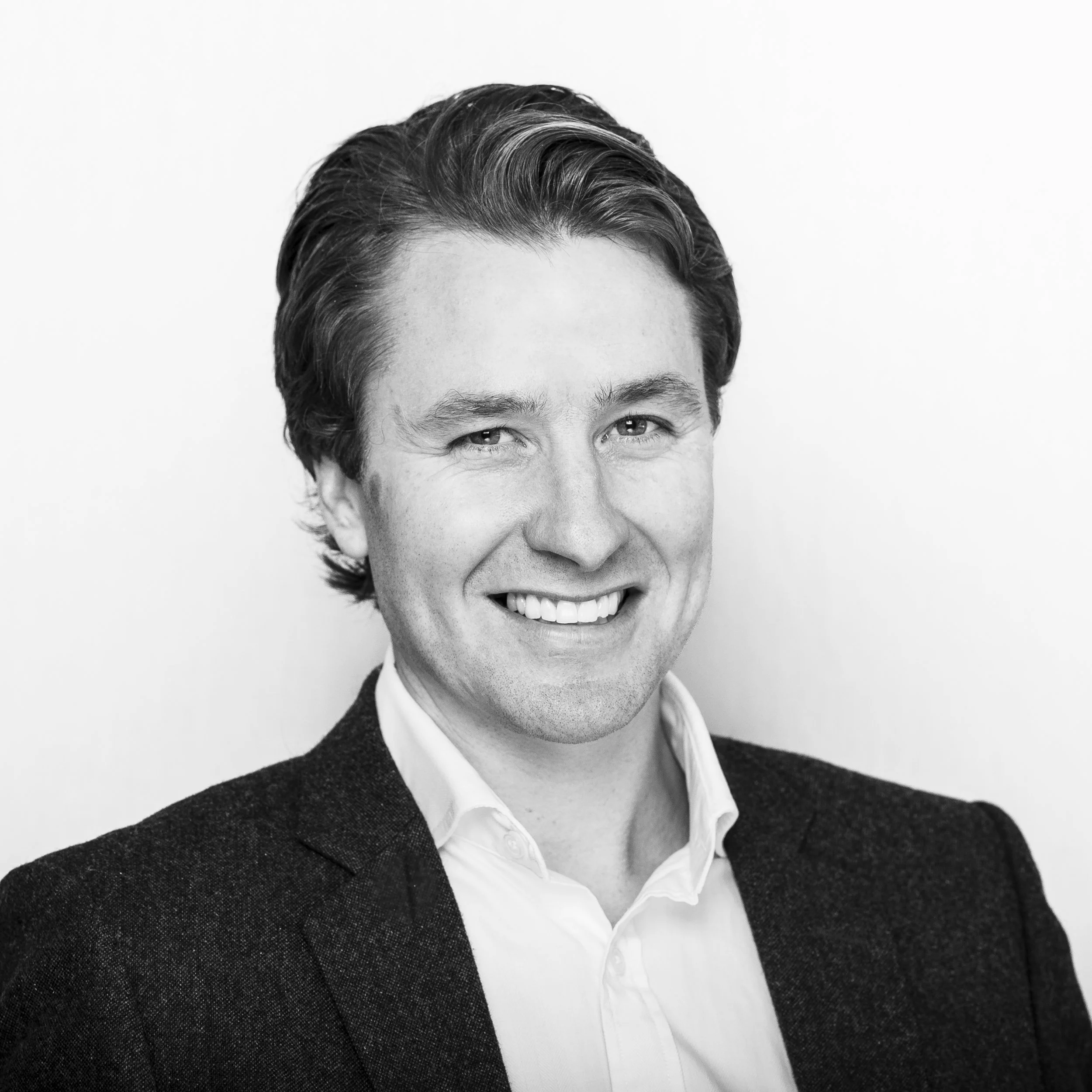 Extending Your Lease? Why a RICS Valuer Makes a Financial Difference