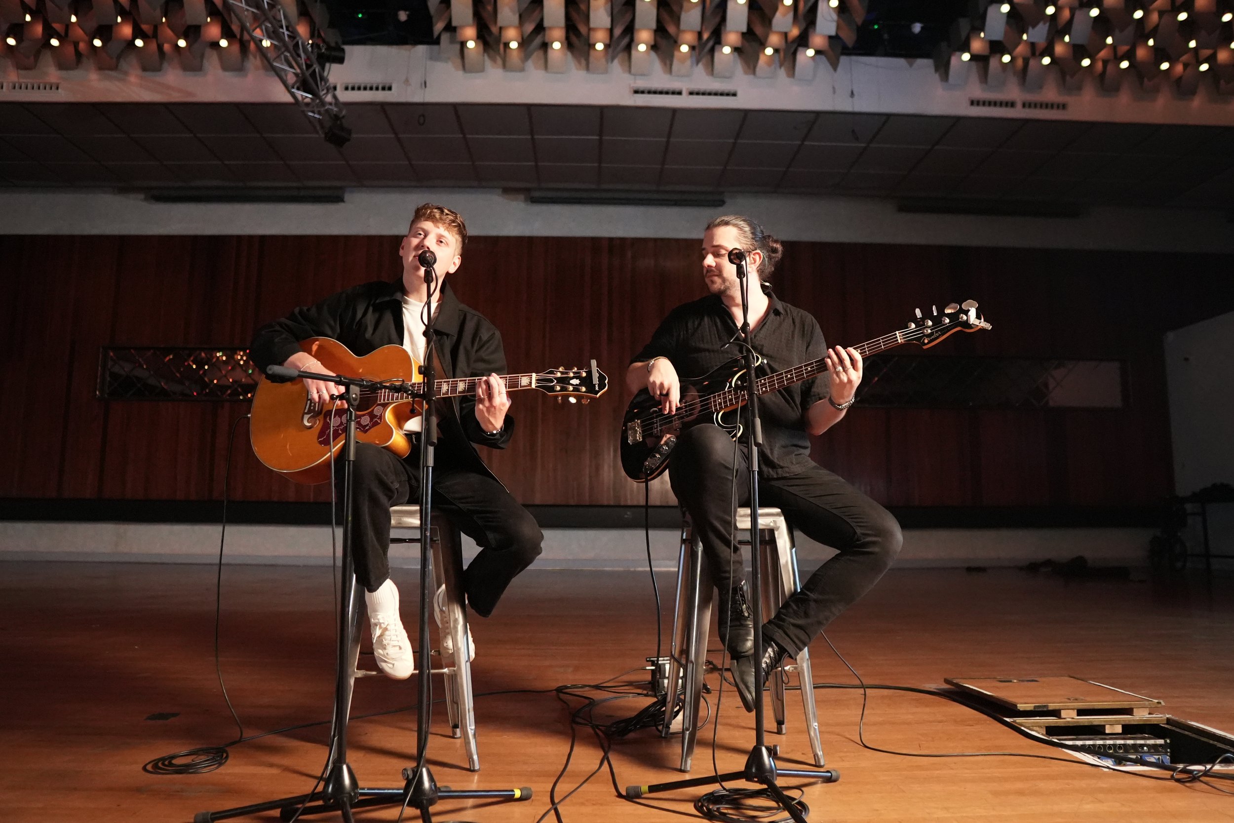 The Covasettes Open Up About ‘Such A Dream’ in Manchester: Unplugged