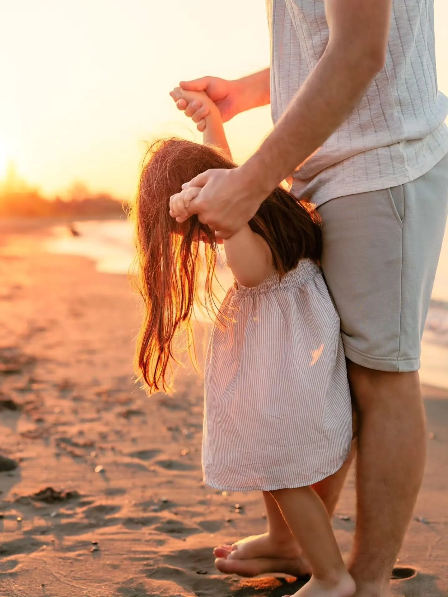 Happy Father's Day to all the amazing dads out there! Hope you all have a fantastic day!

#northernmichigan #northernmichiganphotographer #traversecityphotographer #traversecity #sleepingbeardunes