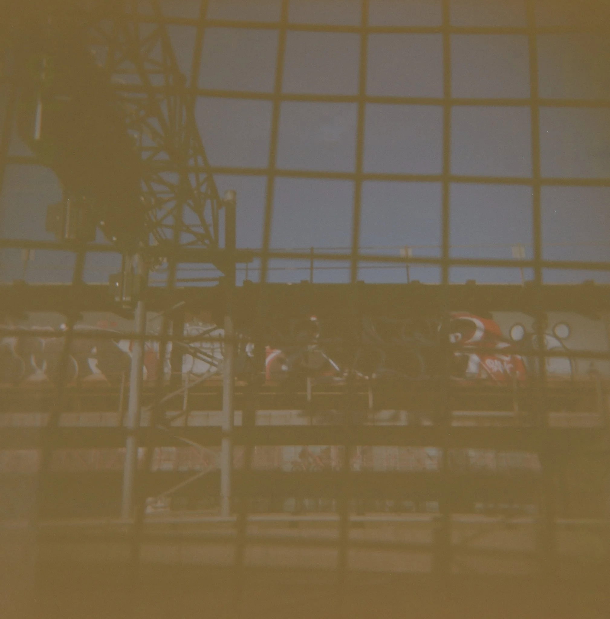 03-01-26-Williamsburg Bridge Photo Walk with Holga-Lizzy Rollins_web08.jpg