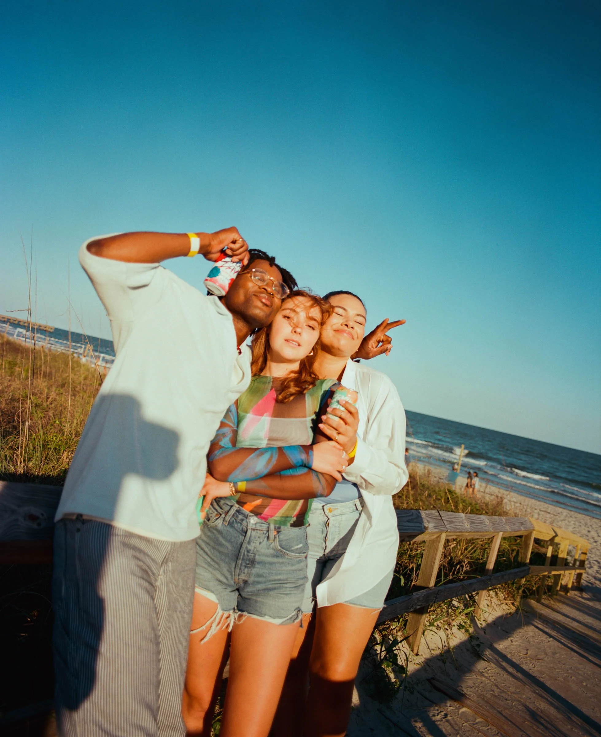 anheauser-busch-beachday-lizzyrollins-376.jpg