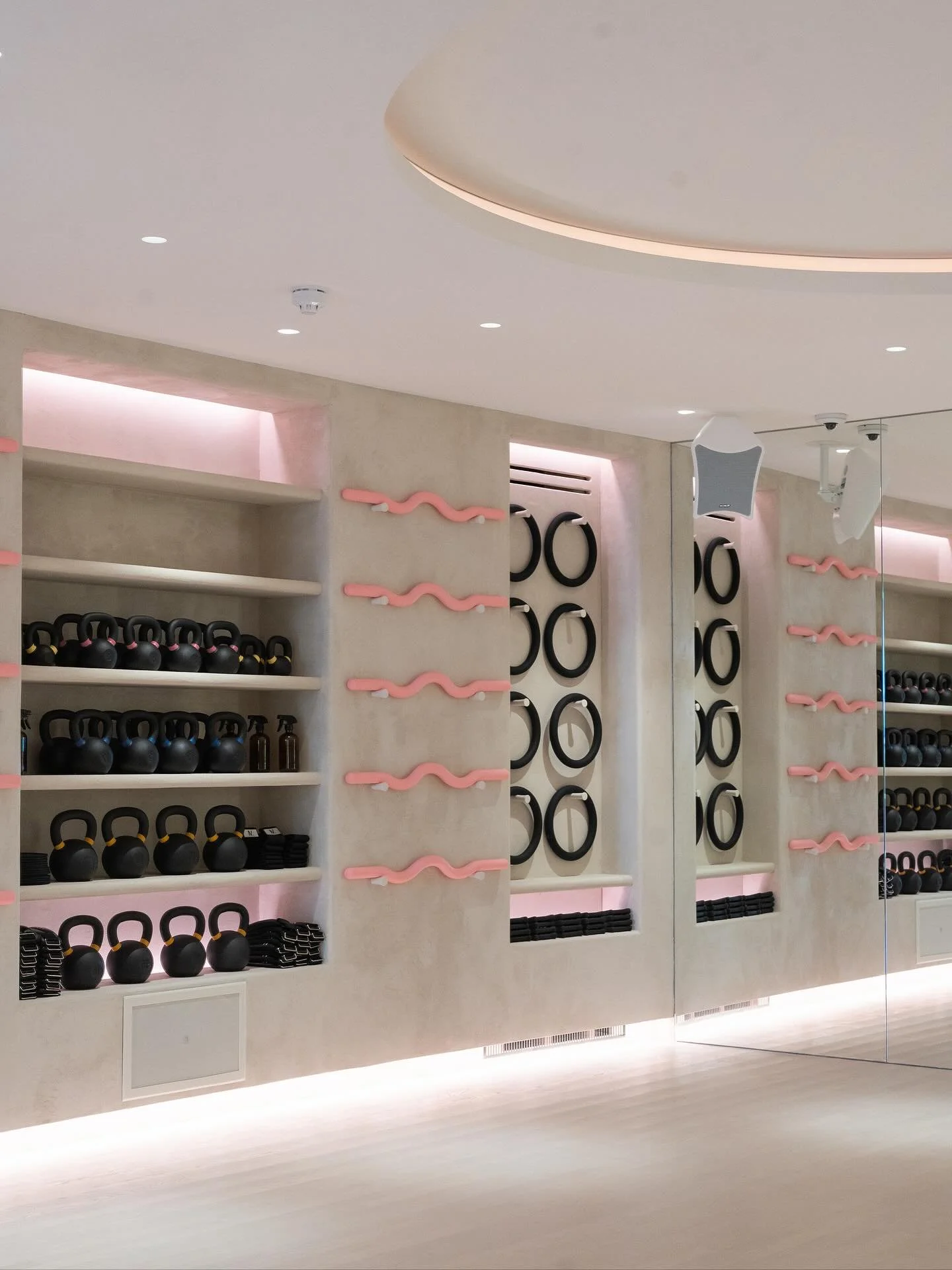 NEW CLIENT: Introducing our new client, @_themethod_ , a Notting Hill-based destination for movement and wellbeing.

Founded on the belief that movement transforms both body and mind, The Method empowers, energises, and leaves you feeling your best.
