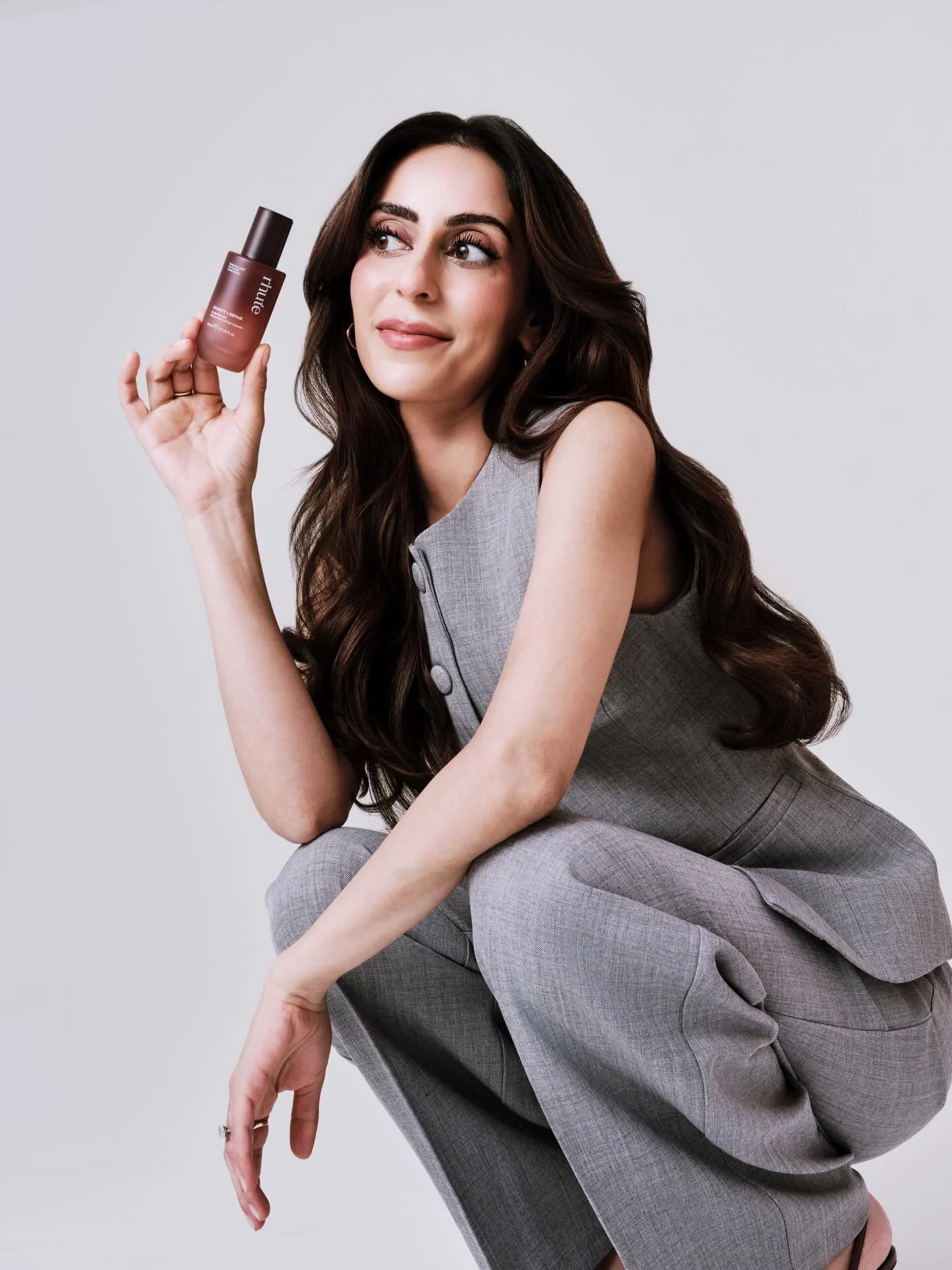 NEW CLIENT: Getting to the root of haircare with @rhutehair ✨

Hunter Grace has been appointed to lead UK PR for rhute, the dermatologist-developed haircare brand founded by Dr Aamna Adel @dermatologist_adel.

Rooted in clinical expertise, rhute focu