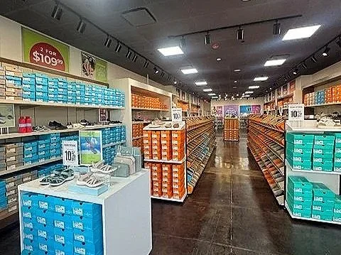 Outlets at Barstow - Barstow, CA