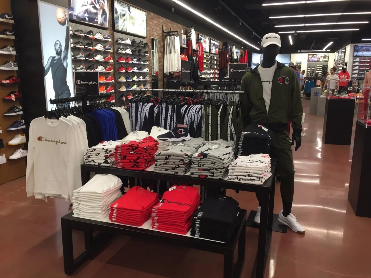 eblens sneaker release