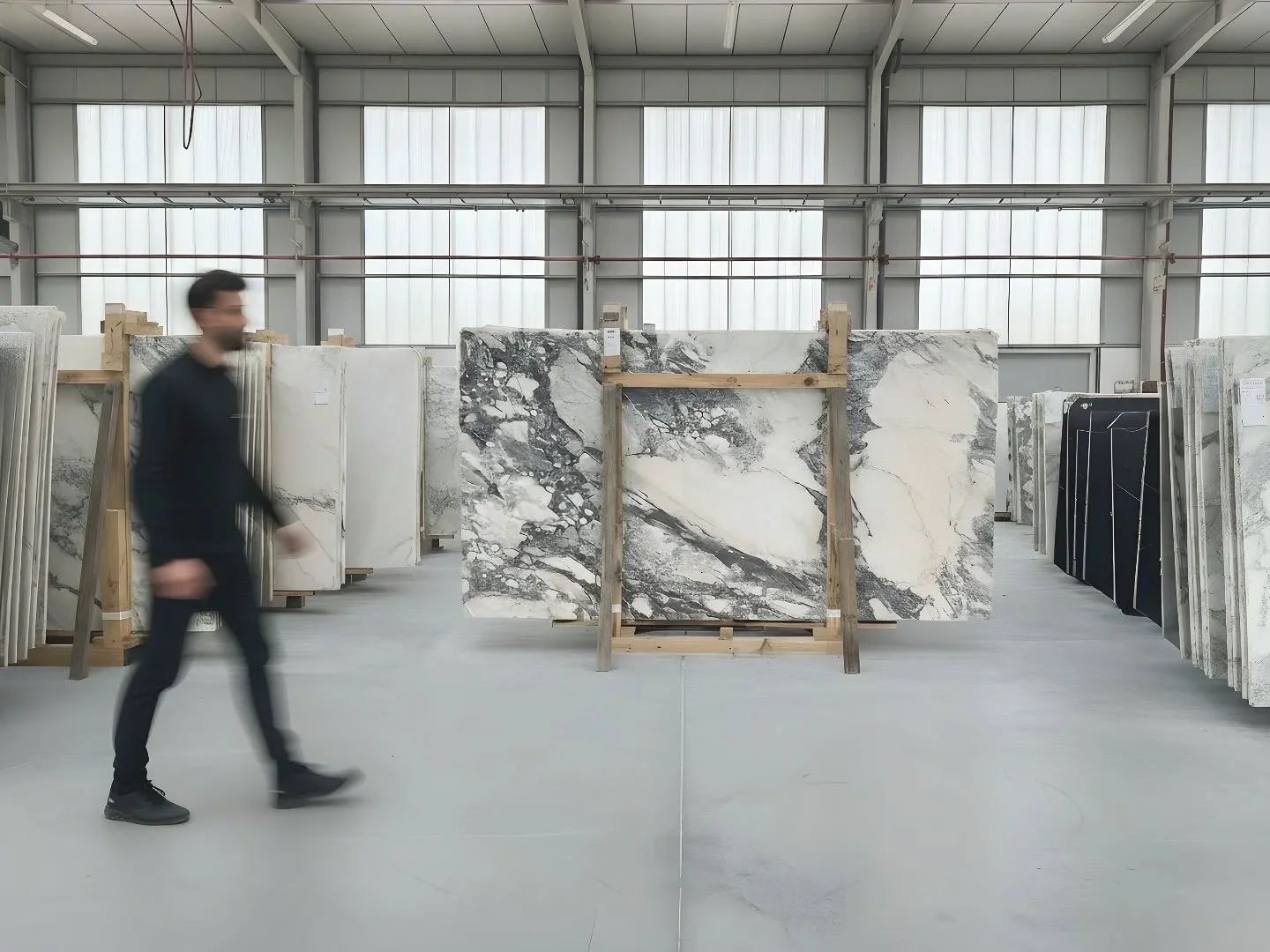 Calacatta Estremoz Viola is one of those marbles that feels alive ⚪ each vein moving softly between lilac, ivory and charcoal tones. Hand-selected in our workshop and shaped into bespoke pieces that bring depth and character to any space.

There&rsqu