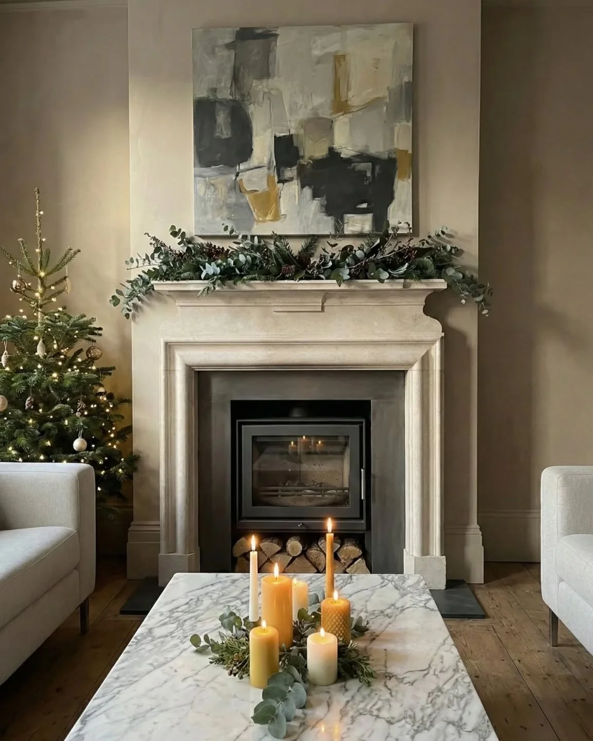 Merry Christmas 🎄

Our pieces are made to be part of real homes, lived with and enjoyed day to day. Here, our Fitzgerald mantel sits at the heart of a client&rsquo;s space, dressed gently for the season.

An 18th century fireplace design with strong