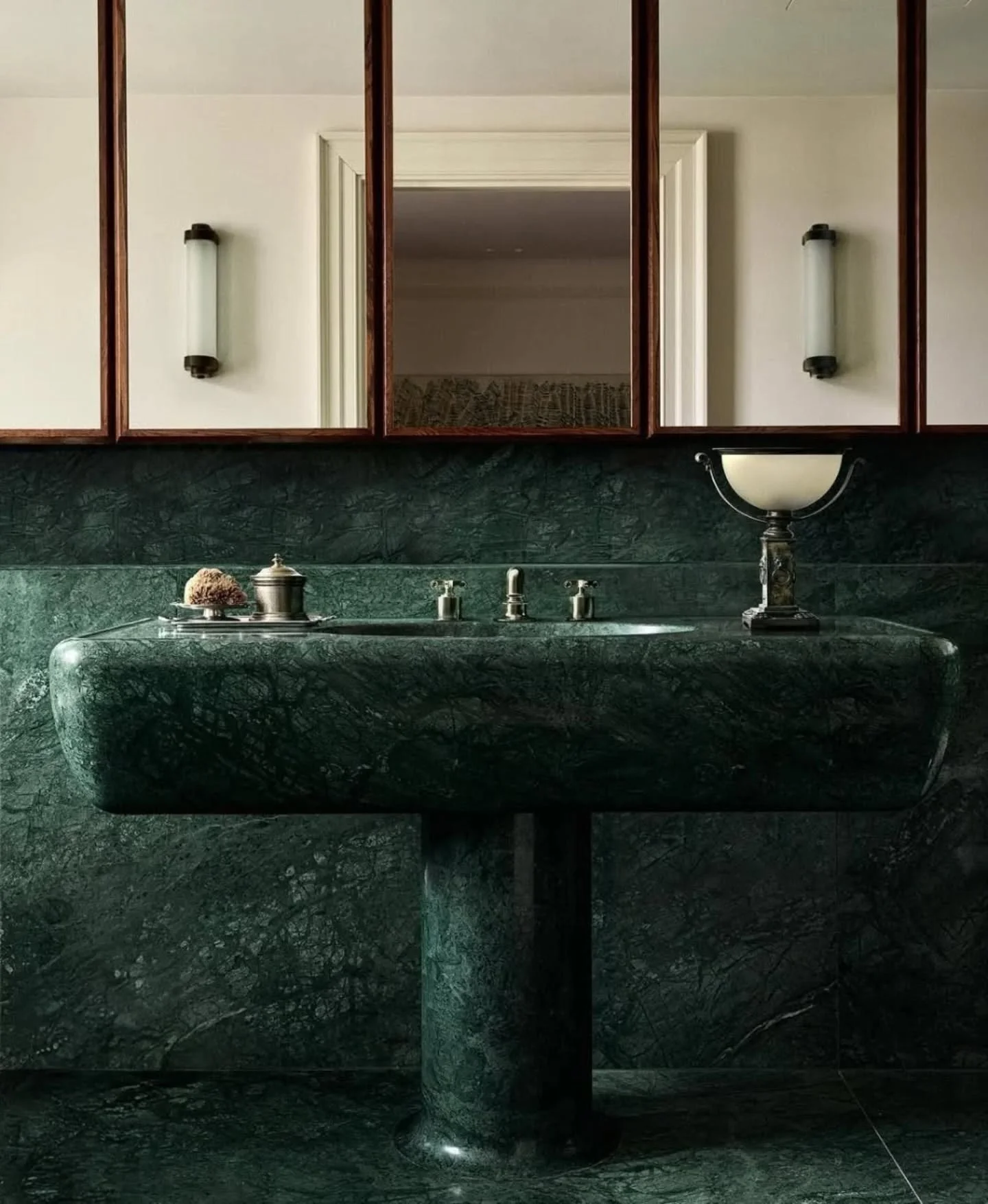 There&rsquo;s a reason spaces like this stay with people long after they&rsquo;ve left them.

Not because they&rsquo;re overdesigned but because every material has been chosen with intention. The depth in the Verde Guatemala marble and the weight, so