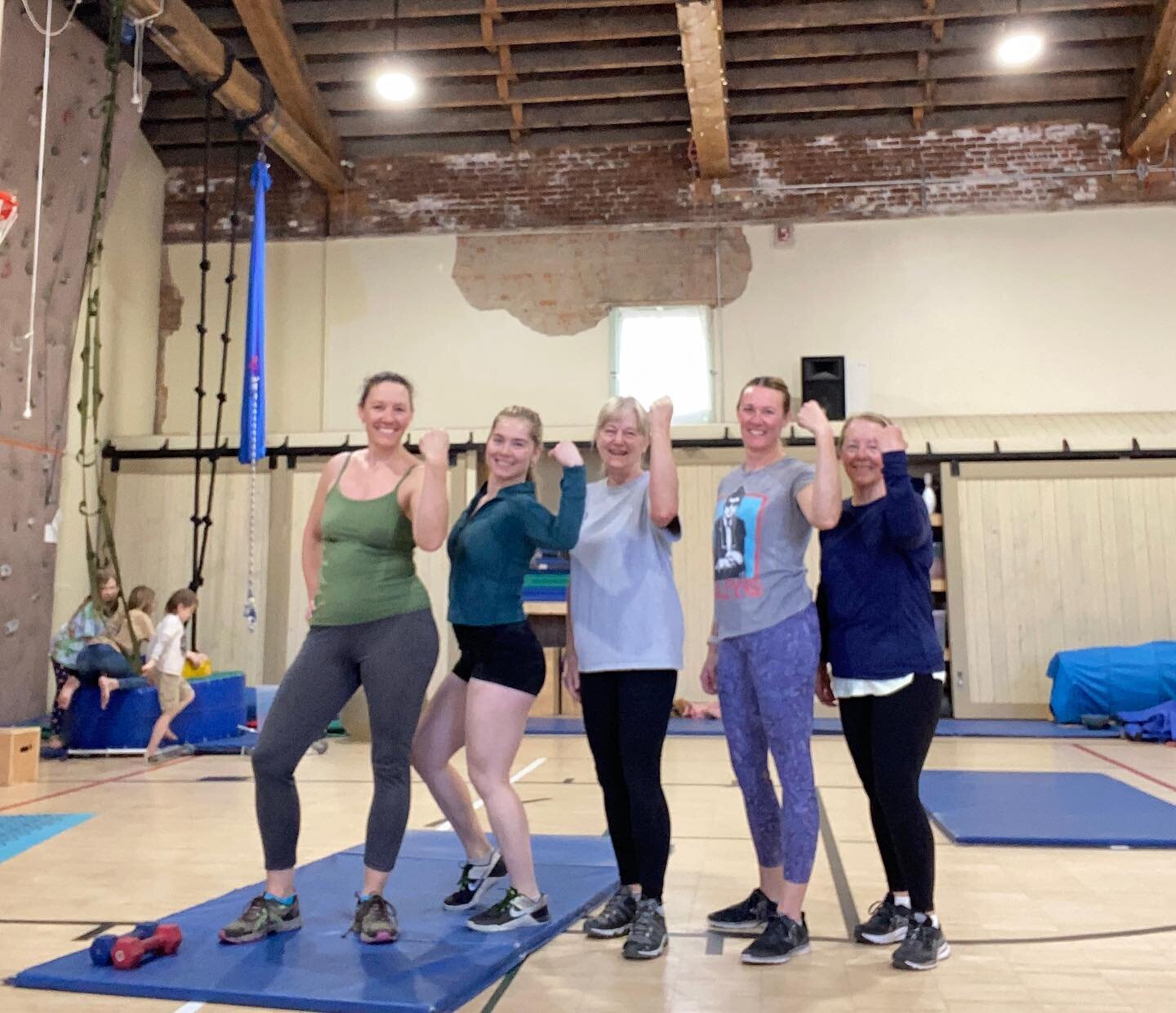 Great group of ladies today in our strength and conditioning class!

Our strength and conditioning classes max out at 10 people so that the trainer can be thorough enough to help you with your technique and to help you decide which weight or exercise