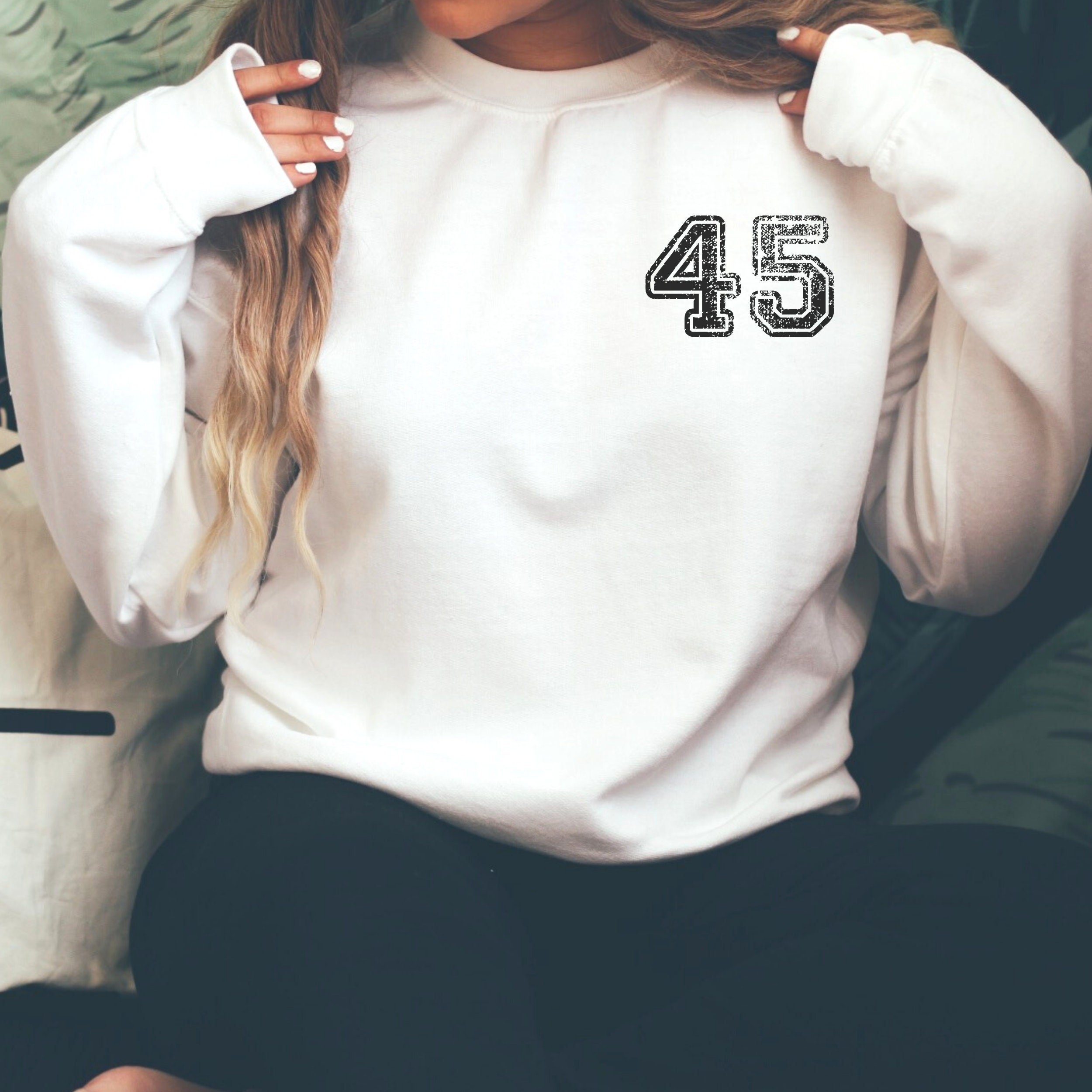 https://i.etsystatic.com/23448156/r/il/ad4339/2950466785/il_fullxfull.2950466785_zvzt.jpg