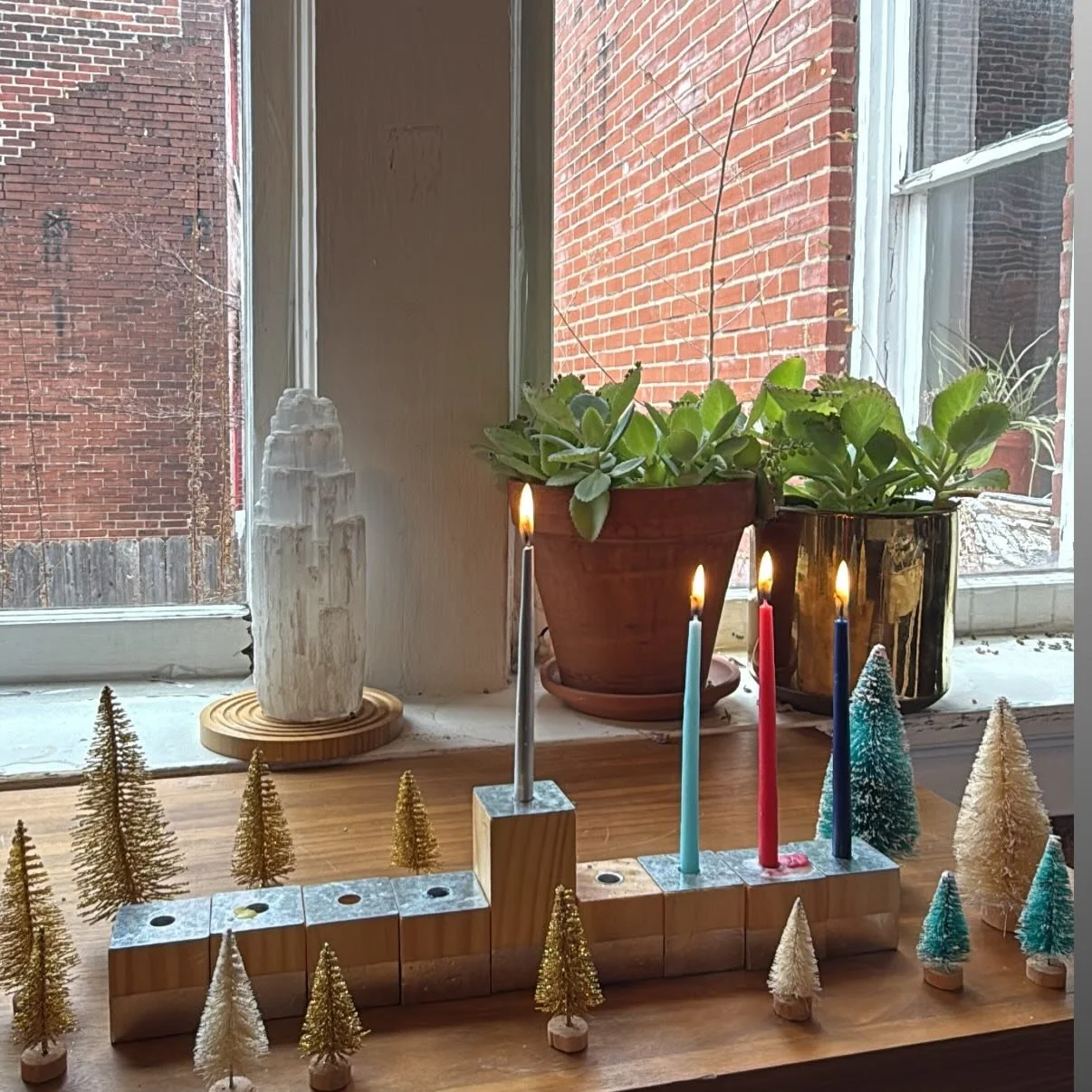 Every year at KMG, we light the menorah for Hanukkah. 🕎 This year, as we continue to pray for peace around the world, it felt extra important to honor a tradition that symbolizes light overcoming darkness. Happy Hanukkah! 💜 🕯️ ✡️ #Faith #Miracles 