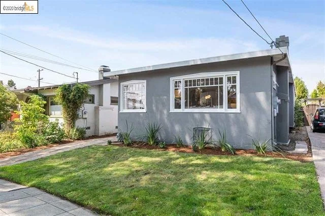 2309 Derby Street, Berkeley 2/1, ~1,350 SF House Available 6/1/26 Laundry, Yard! $5,850/ Month