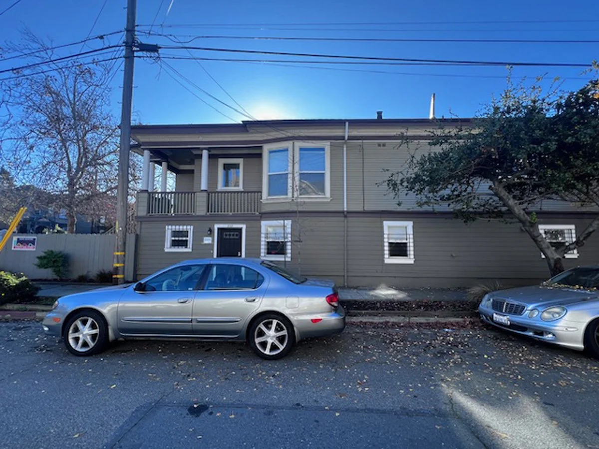 1037 Peralta Street, Oakland 5/2, ~1,500 SF Private Backyard Space, Available Now! $3,295/ Month