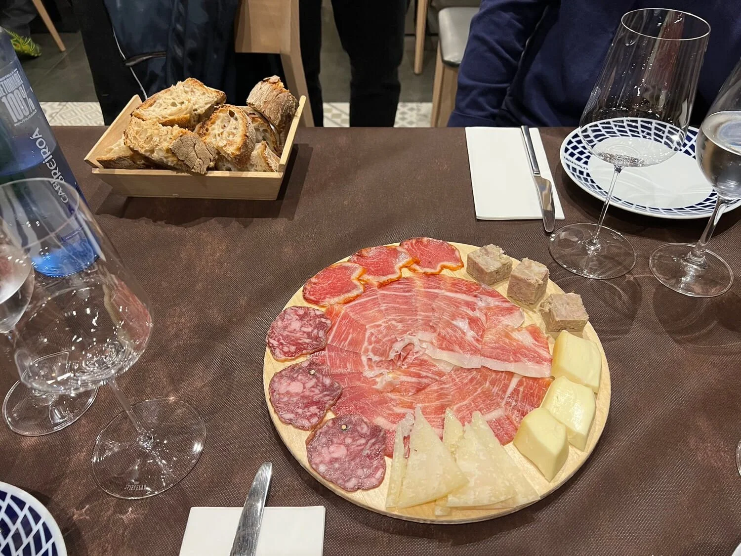 o-secreto-taberno-charcuterie.jpeg