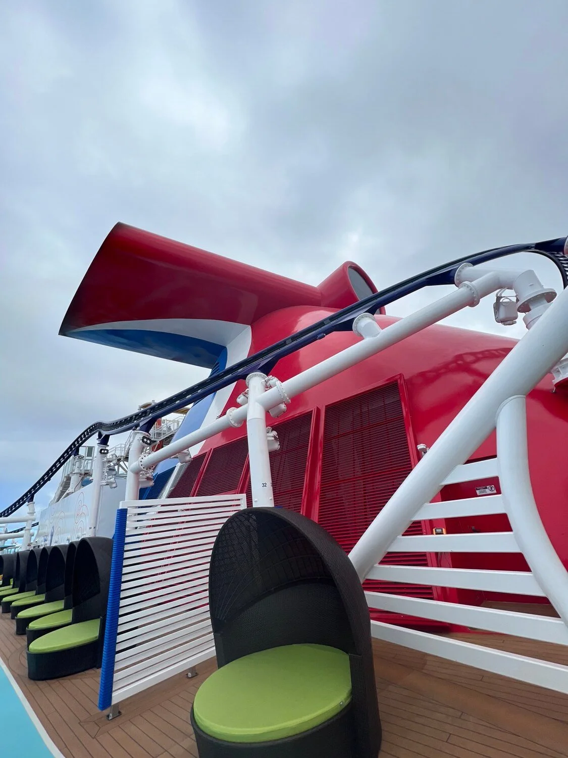 carnival-celebration-funnel-bolt-seacoaster.jpeg
