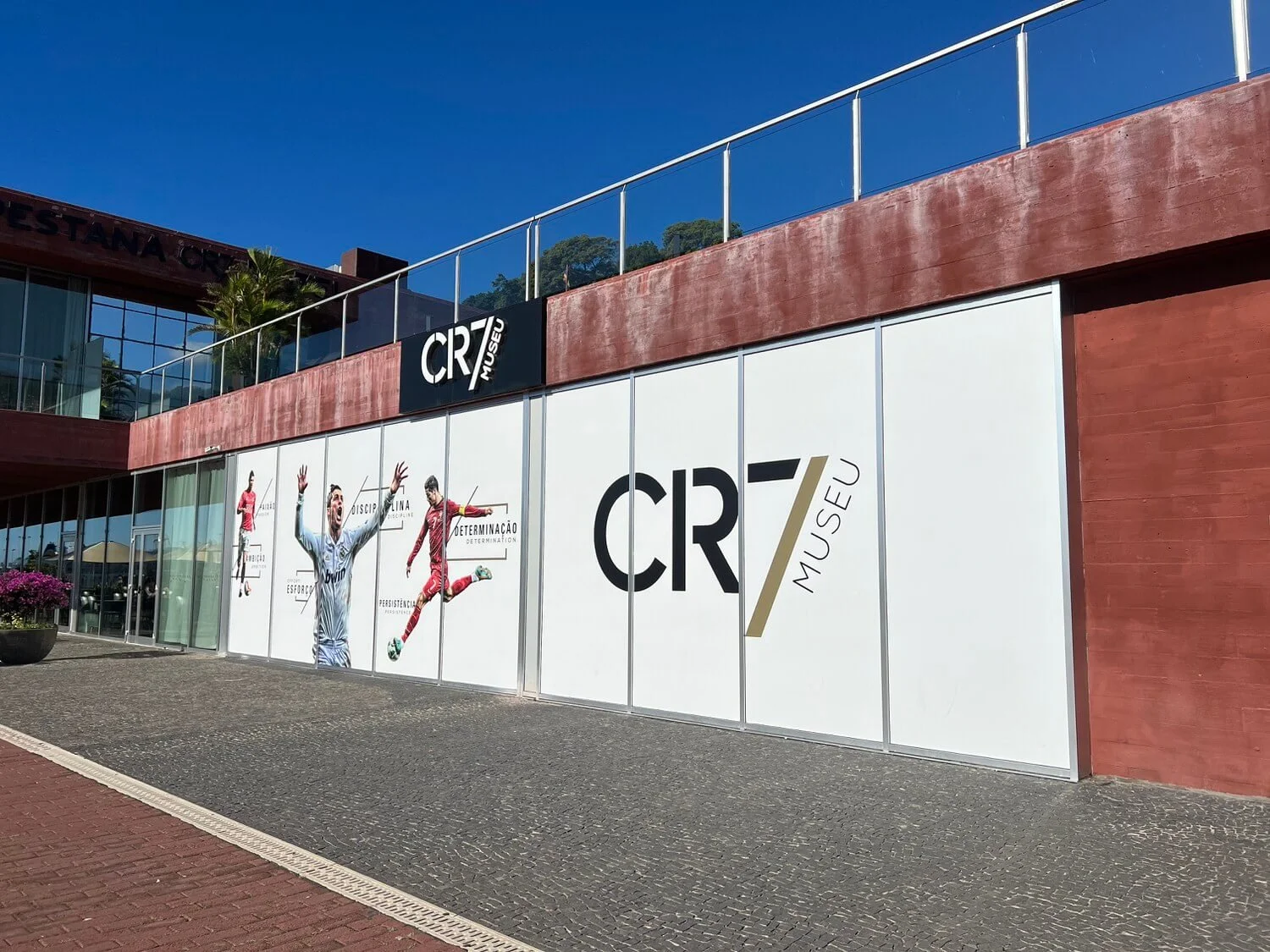 cr7-museum-exterior.jpeg