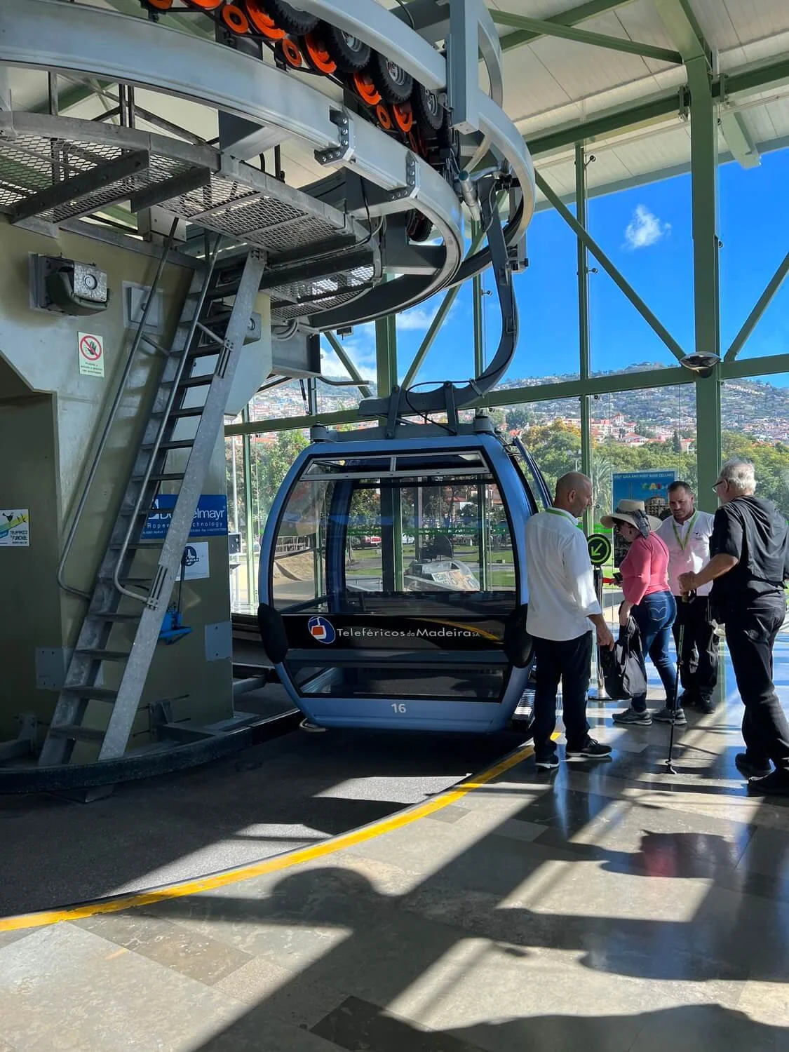 funchal-monte-cable-car.jpeg