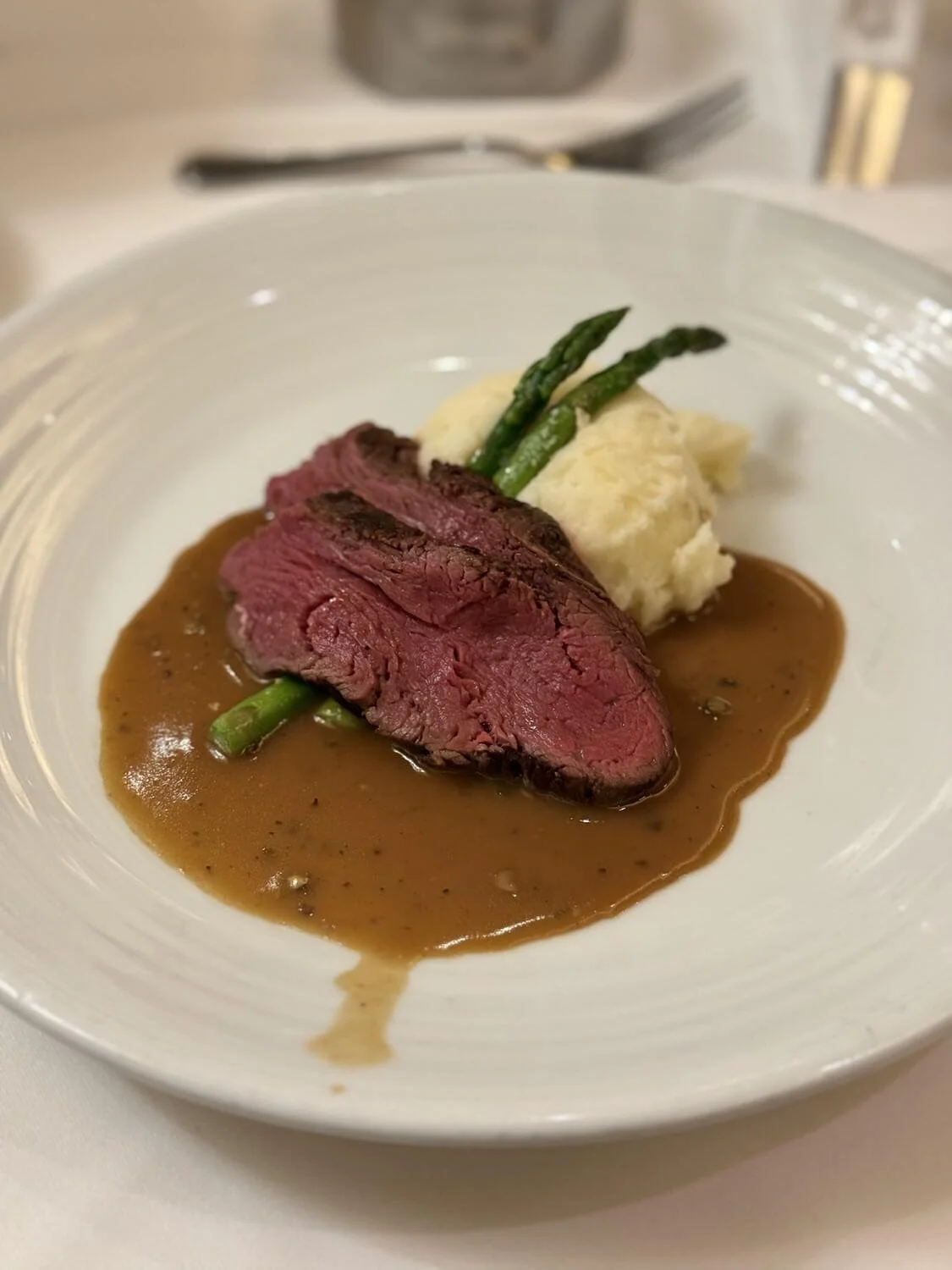 mdr-beef-tenderloin-independence.jpeg