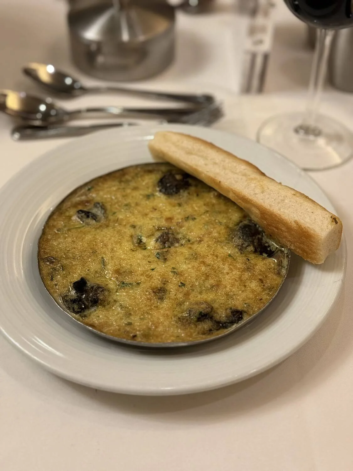 mdr-escargots-france-independence.jpeg