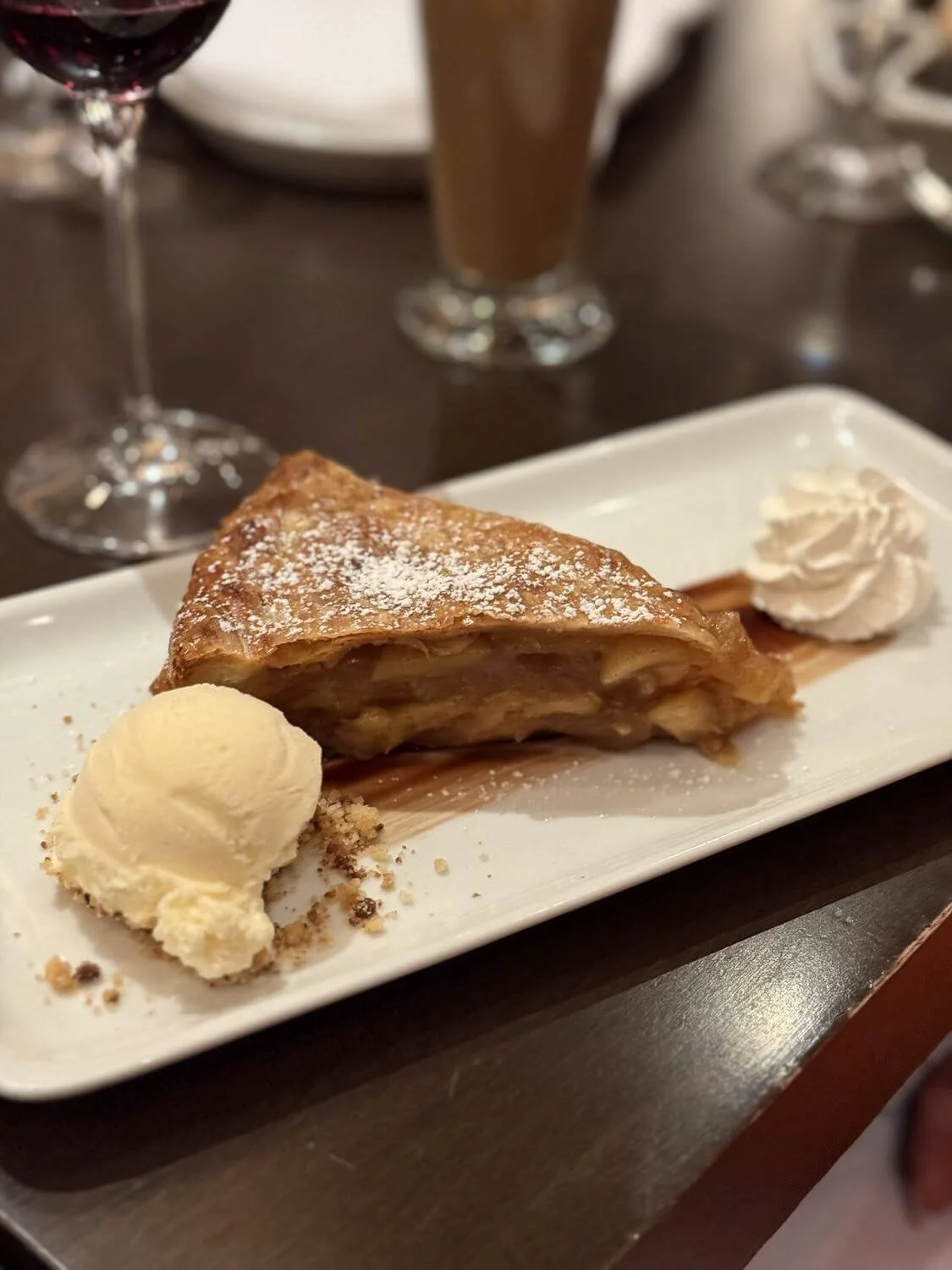 chops-grille-apple-pie-independence.jpeg