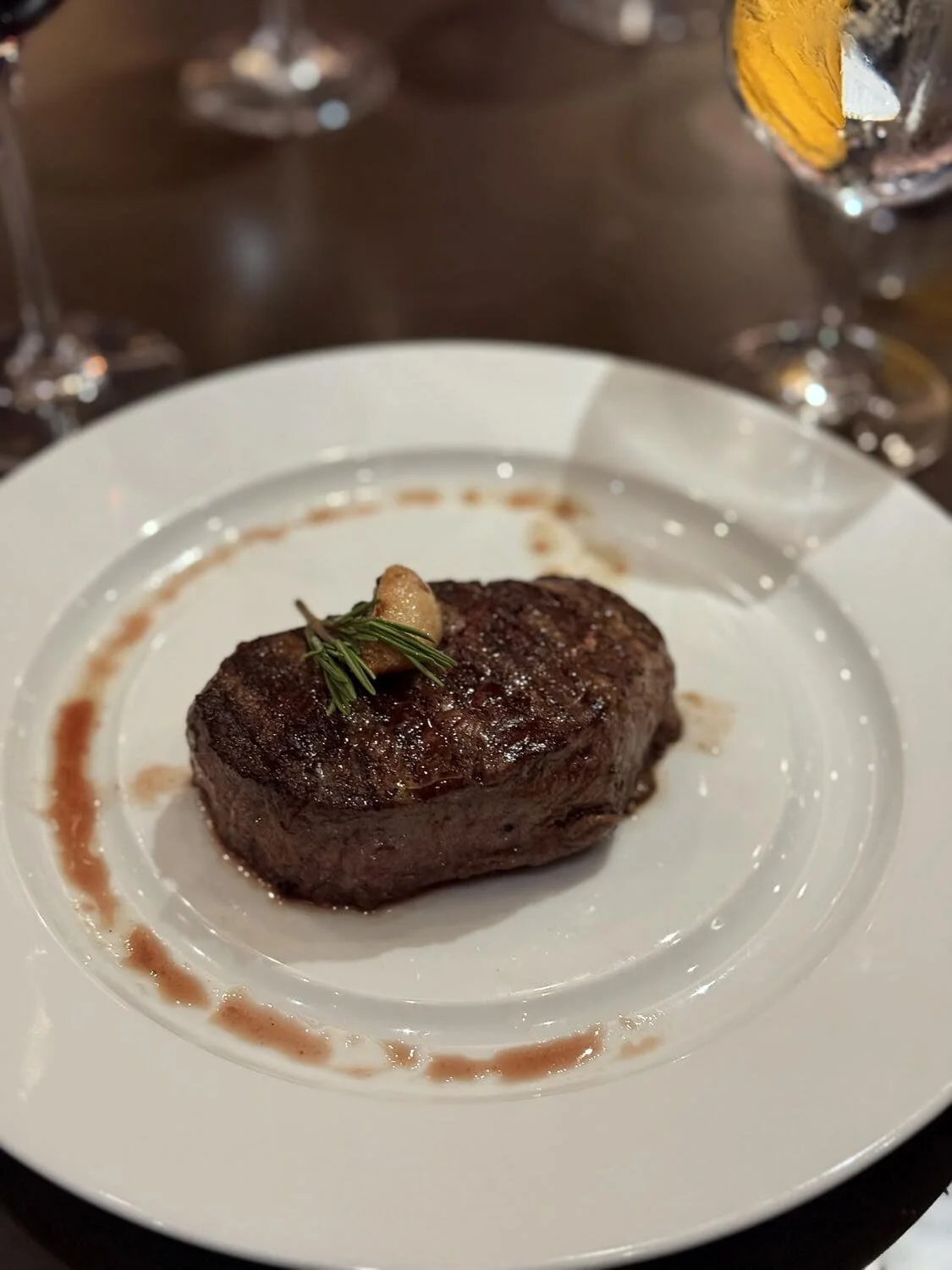 chops-grille-filet-independence.jpeg