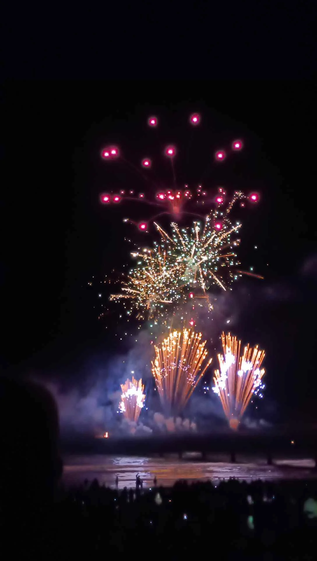 PHOTOS New Brighton Fireworks display — Chris Lynch Newsroom