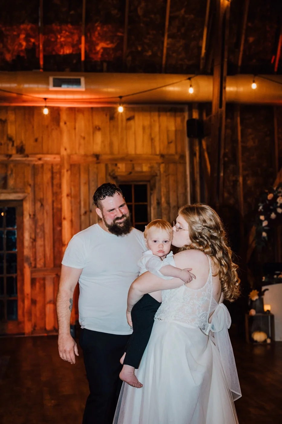 Kate-Corey-Barn-Wedding-Curtis-Manor-044.jpg