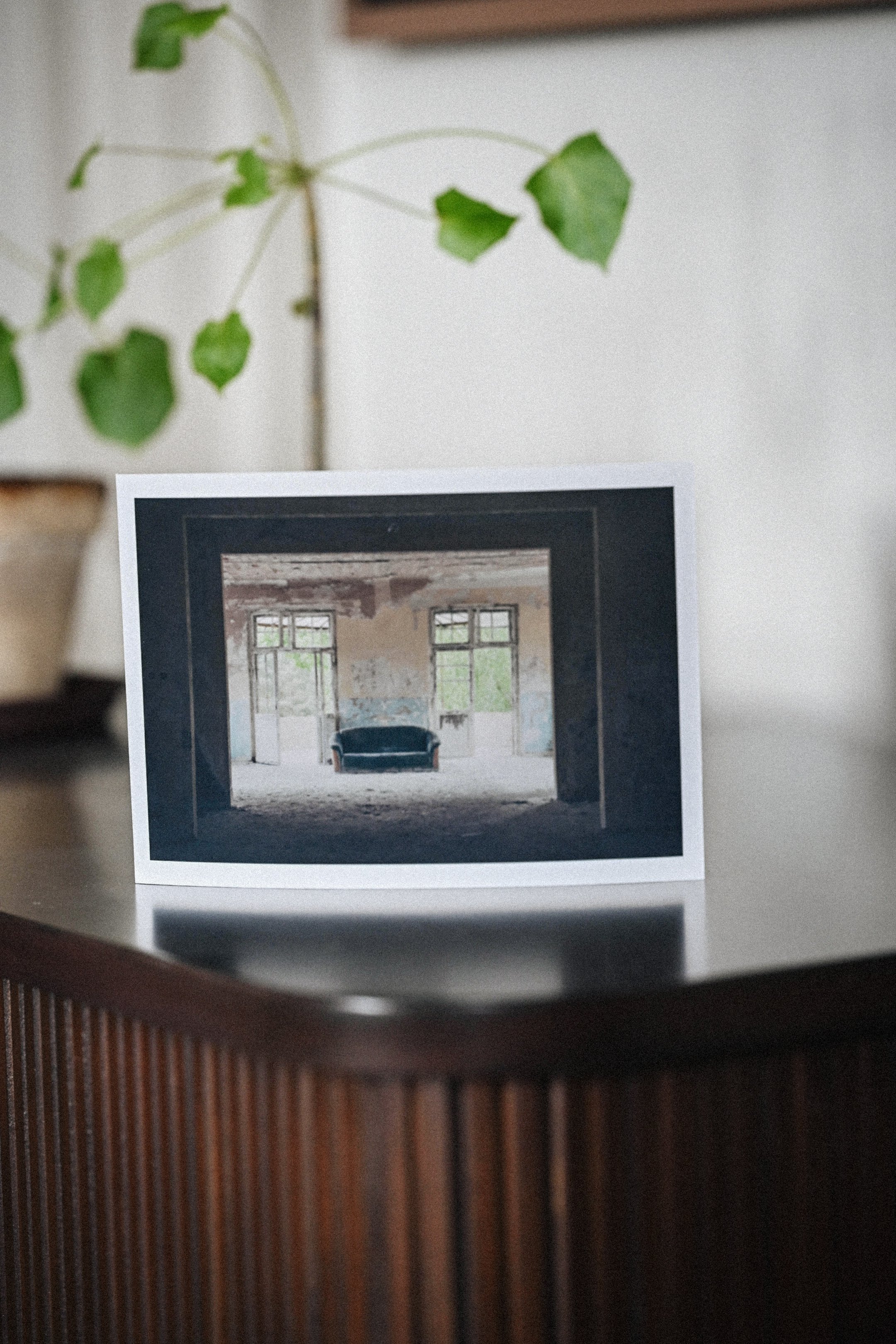 The empty room art card