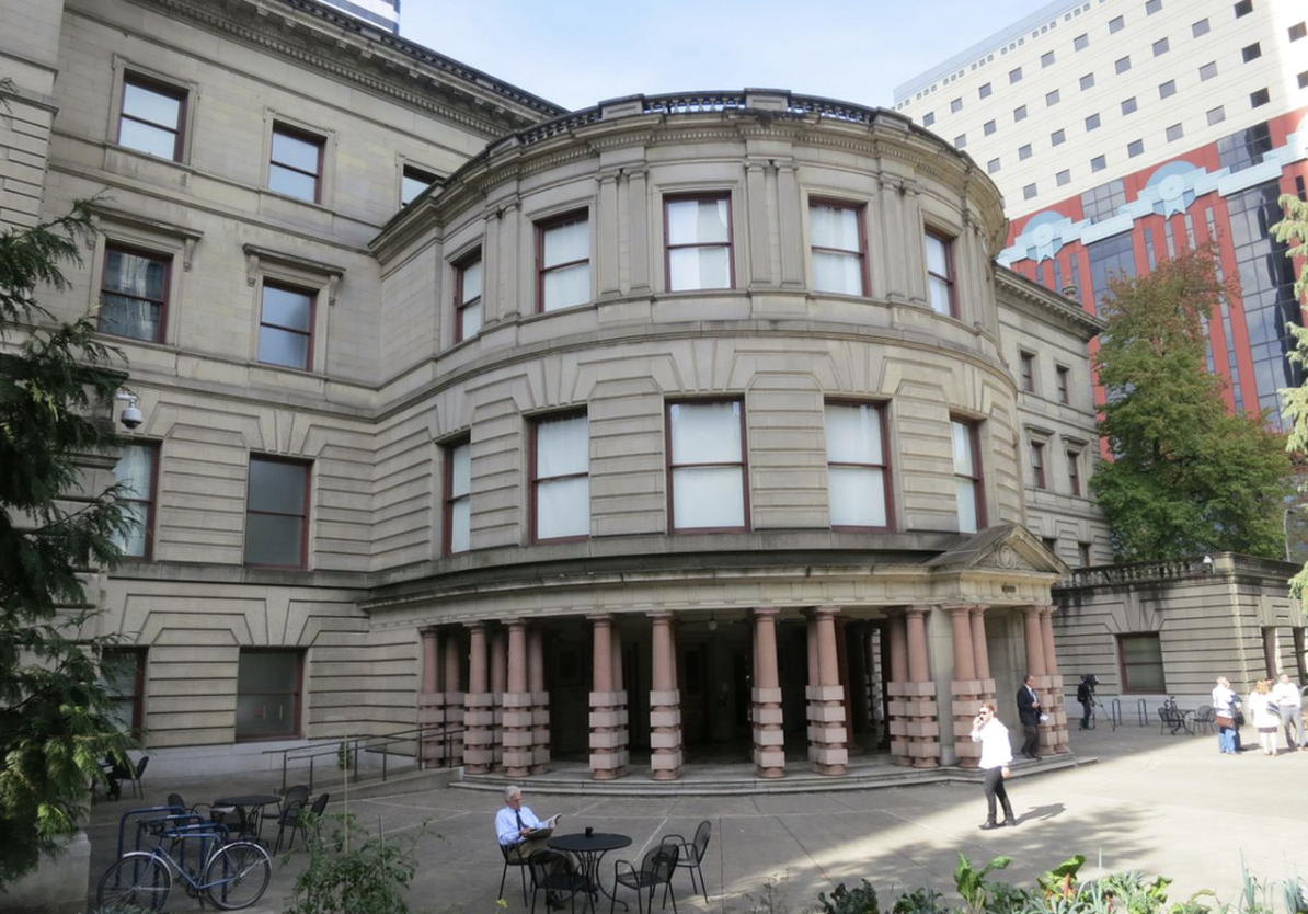 Portlanders shouldn’t fall for ‘take-it-or-leave-it’ charter reform proposal / Ed Hershey