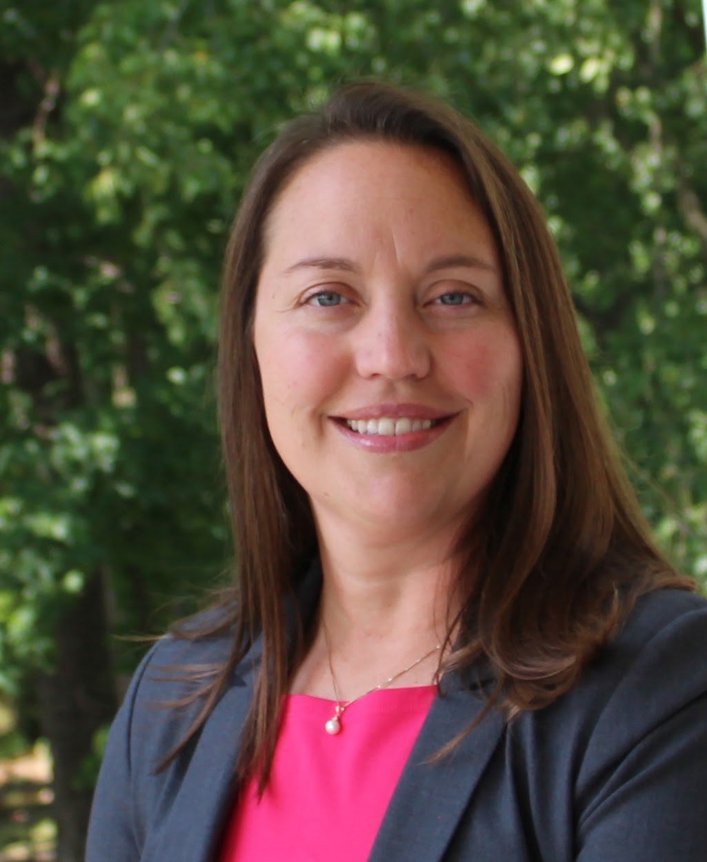 Lynne Miller — Everest Scholars | Online Tutoring | Afterschool Tutor