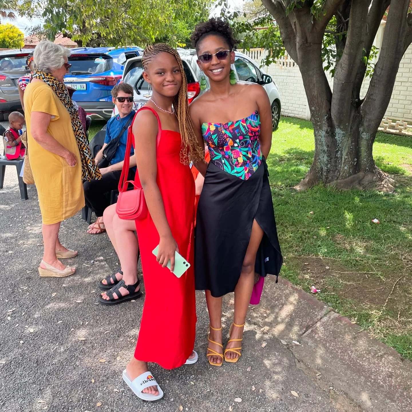 Wedding outfits with my little sister, Layla 🌺🥰 I can&rsquo;t believe she&rsquo;s only 12 years old 😭

Outfit details:

&bull; Multi coloured corset top @unseencapetown 
&bull; Satin wrap skirt @mrpfashion 
&bull; Orange block heels @mrpfashion 
&