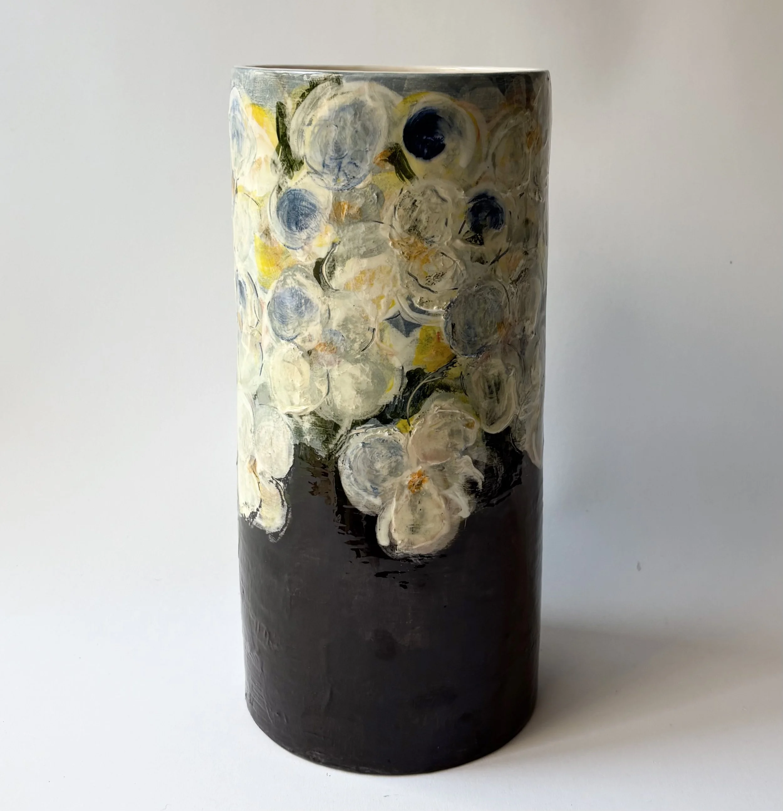 VASE noir et fleuri