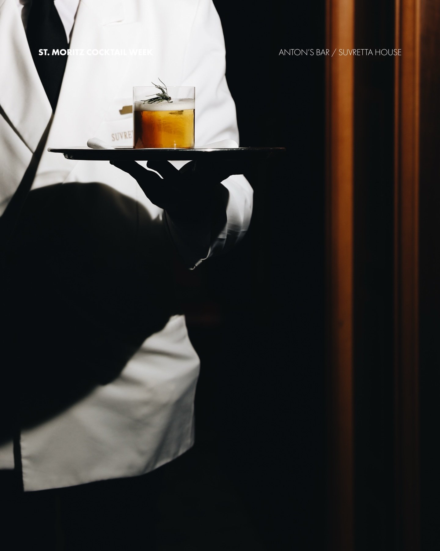 Golden Hour made with:

Beluga vodka infused with Engadin herbs
Quaglia Vermouth B&egrave;rto Bianco Superiore
Braulio
Bitter orange essence
Acqua S.Pellegrino and mugo pine foam

#SMCW26 #StMoritzCocktailWeek #stmoritz #suvrettahouse